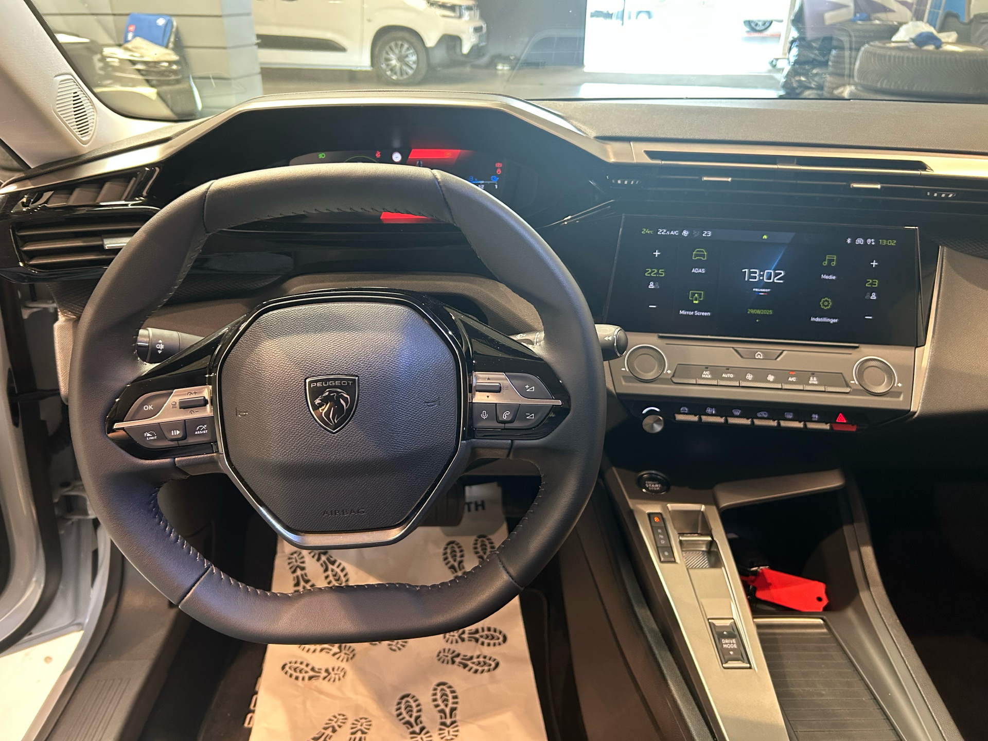 Billede af Peugeot e-308 EL Style 156HK Stc Aut.