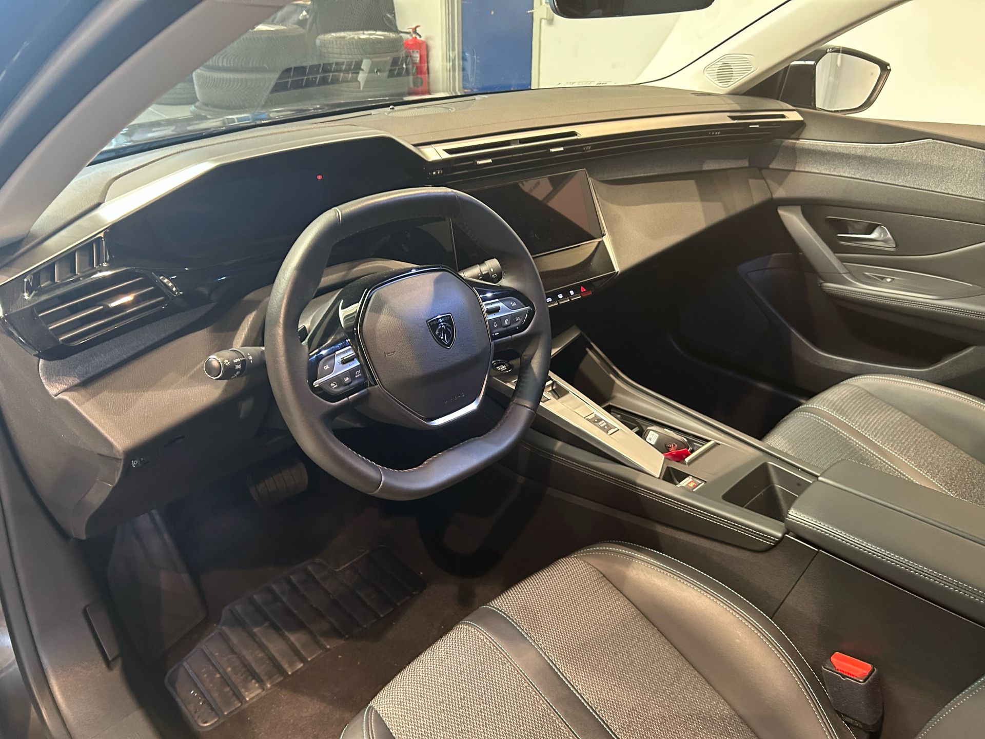 Billede af Peugeot 308 SW 1,5 BlueHDi Allure Pack EAT8 130HK Van 8g Aut.