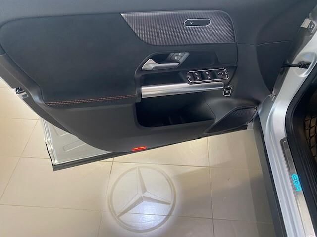 Billede af Mercedes-Benz EQA 250 EL AMG Line 190HK 5d Aut.