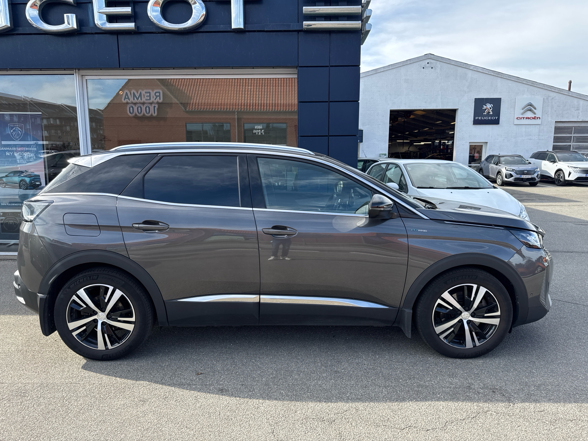 Billede af Peugeot 3008 1,6 PureTech  Plugin-hybrid GT First EAT8 225HK 5d 8g Aut.
