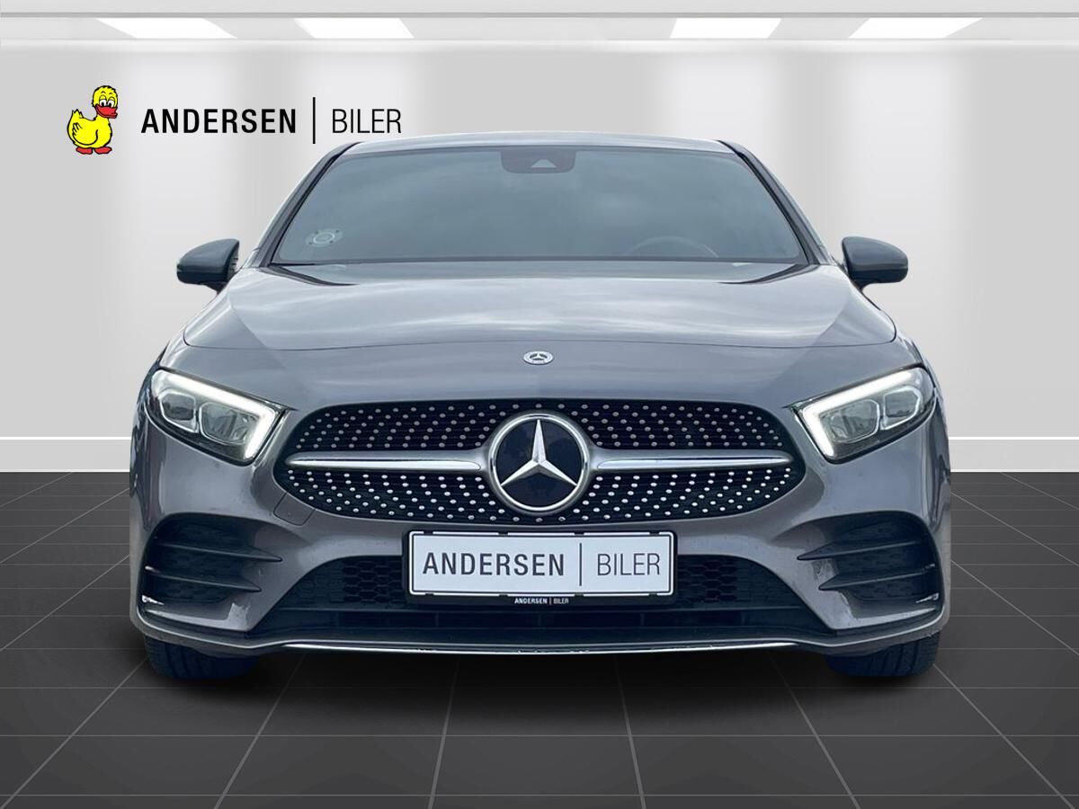 Billede af Mercedes-Benz A220 2,0 AMG Line 4Matic 7G-DCT 190HK 7g Aut.