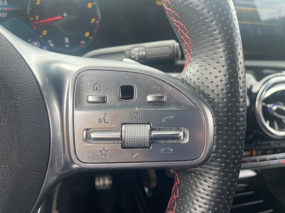 Billede af Mercedes-Benz A220 2,0 AMG Line 4Matic 7G-DCT 190HK 7g Aut.