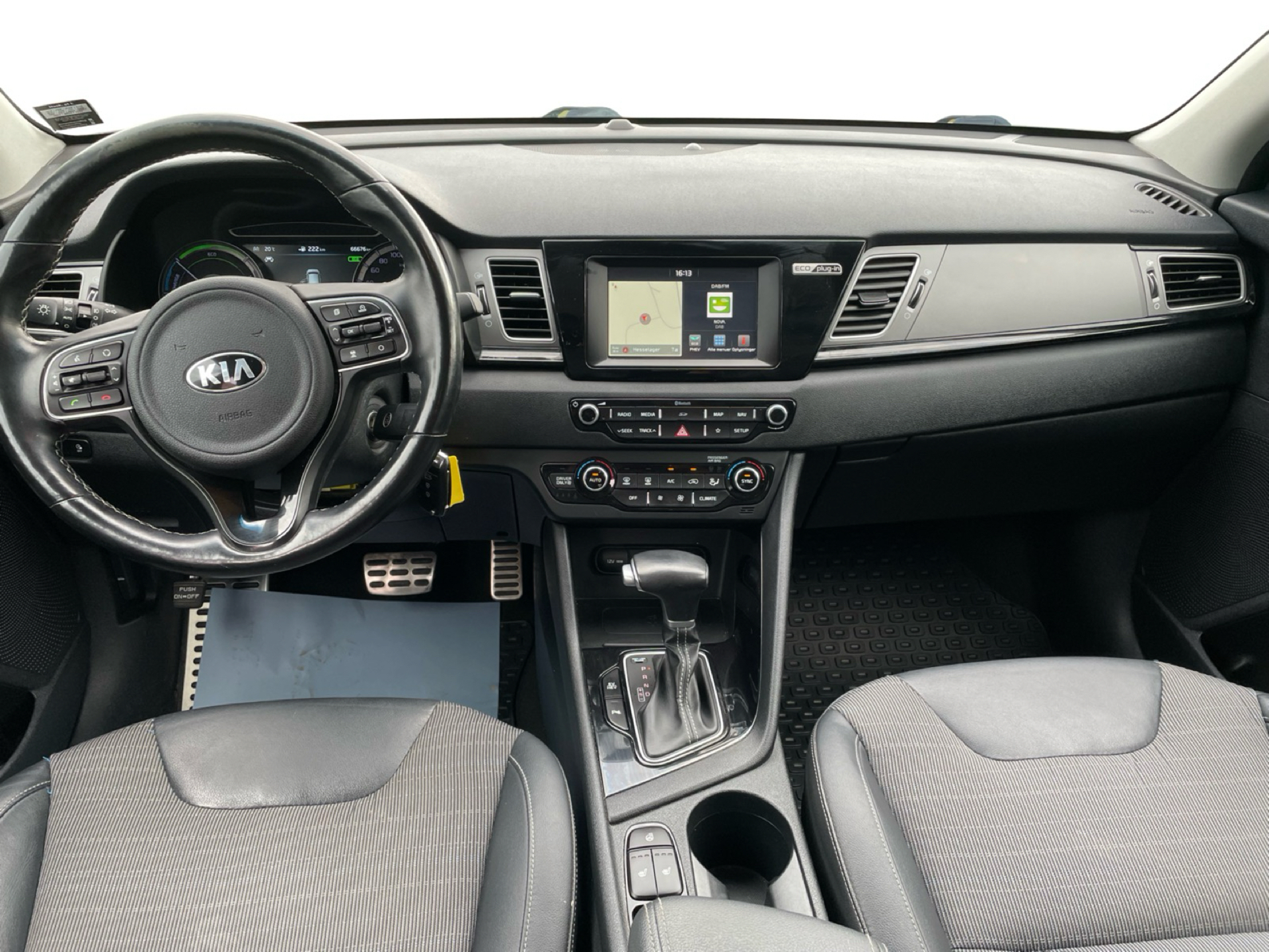 Billede af Kia Niro 1,6 GDI PHEV  Plugin-hybrid Advance DCT 141HK 5d 6g Aut.