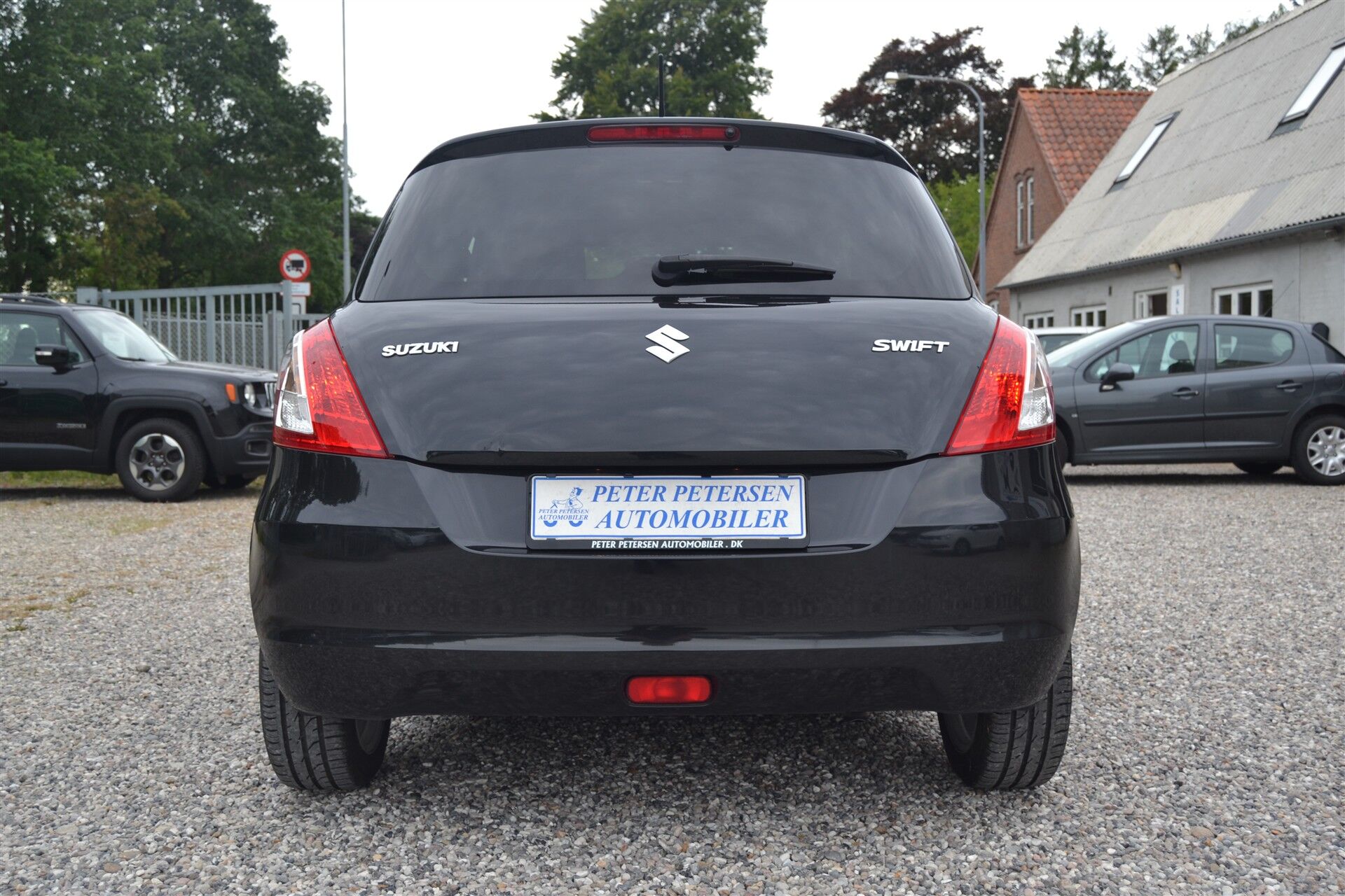 Billede af Suzuki Swift 1,2 Dualjet 16V Club Plus 90HK 5d