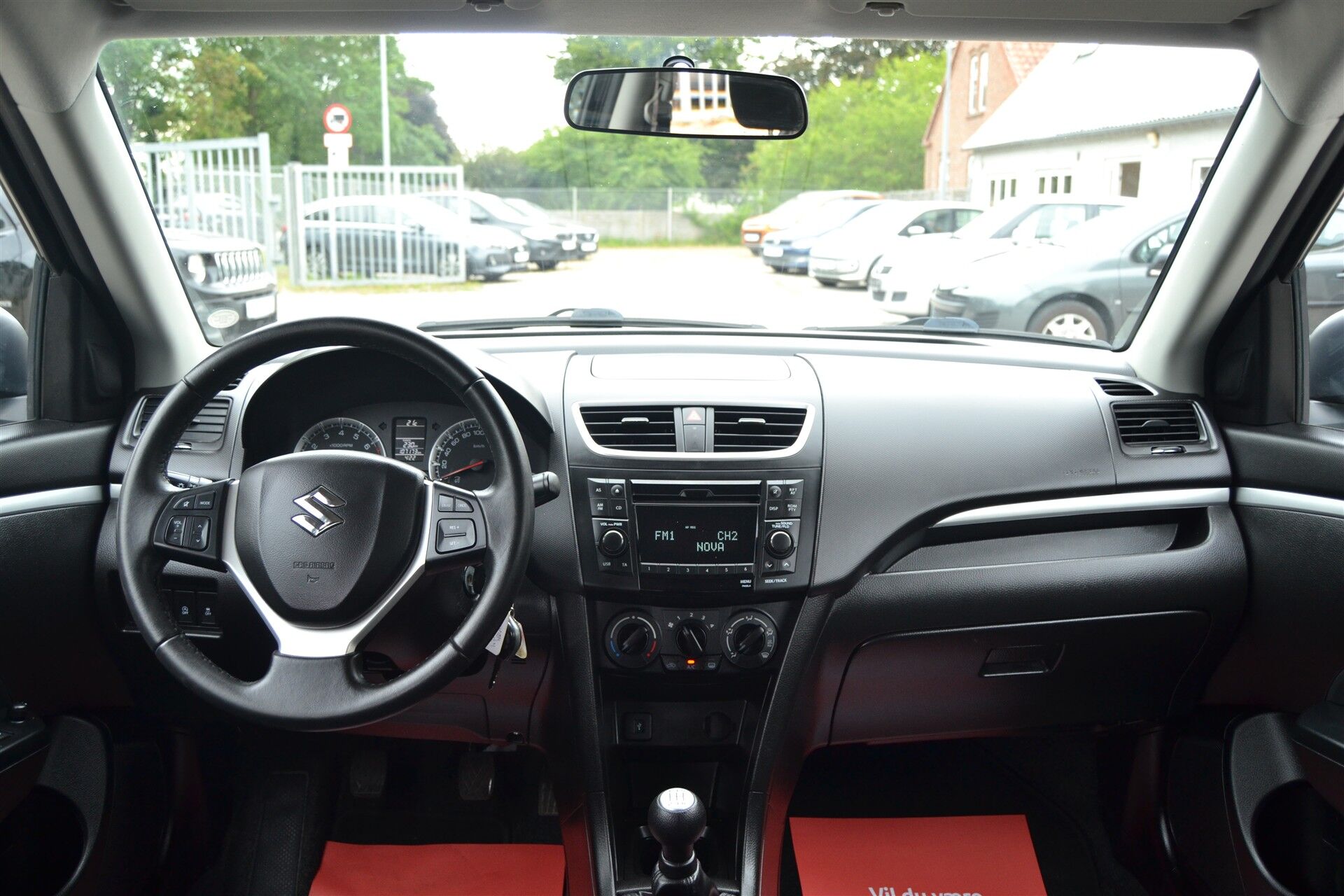 Billede af Suzuki Swift 1,2 Dualjet 16V Club Plus 90HK 5d
