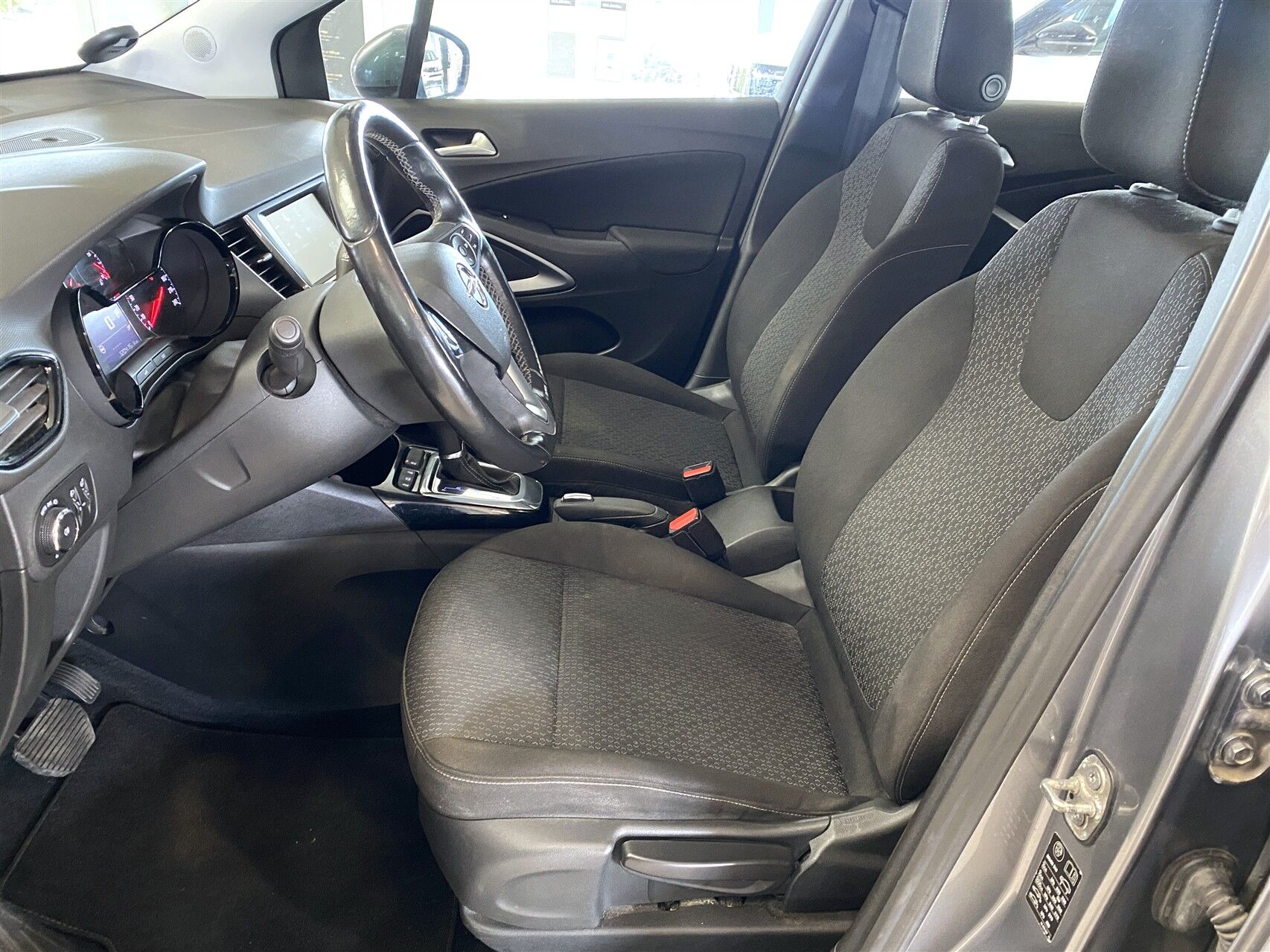Billede af Opel Crossland X 1,2 Turbo Enjoy Start/Stop 110HK 5d Aut. 