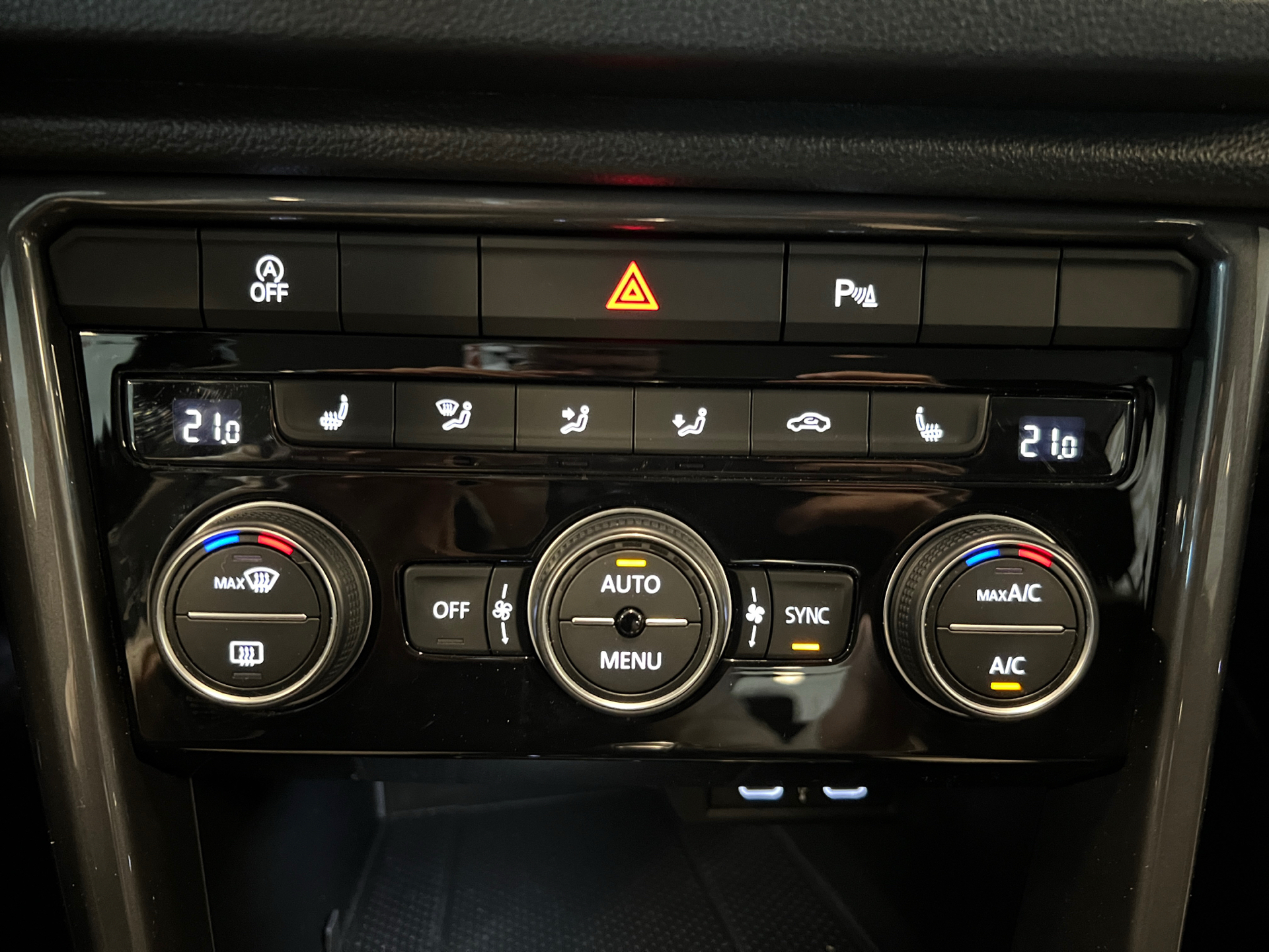 Billede af VW T-Roc 1,5 TSI ACT Sport DSG 150HK 5d 7g Aut.