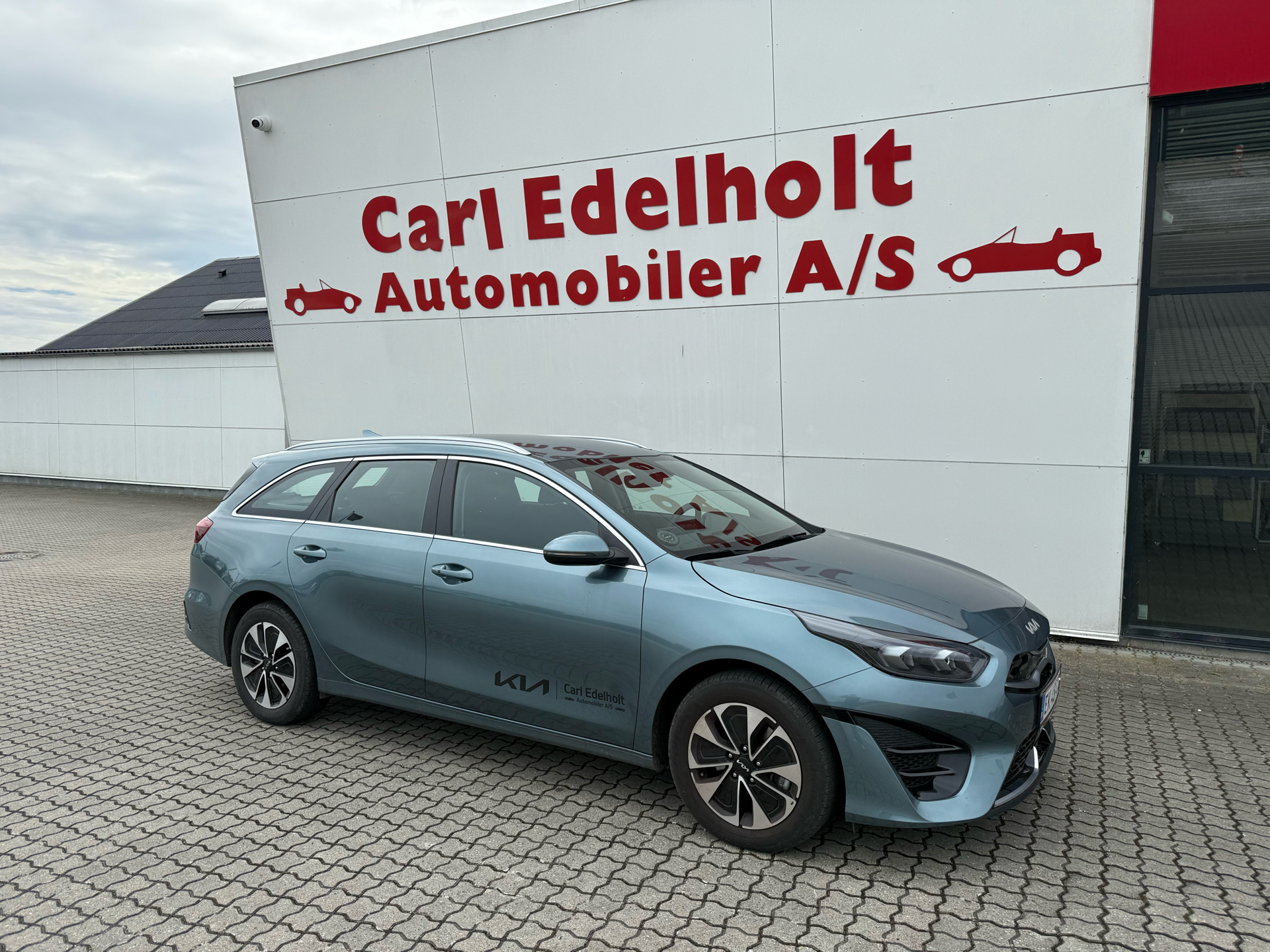 Billede af Kia Ceed SW 1,6 GDI PHEV  Plugin-hybrid Prestige DCT 141HK Stc 6g Aut.