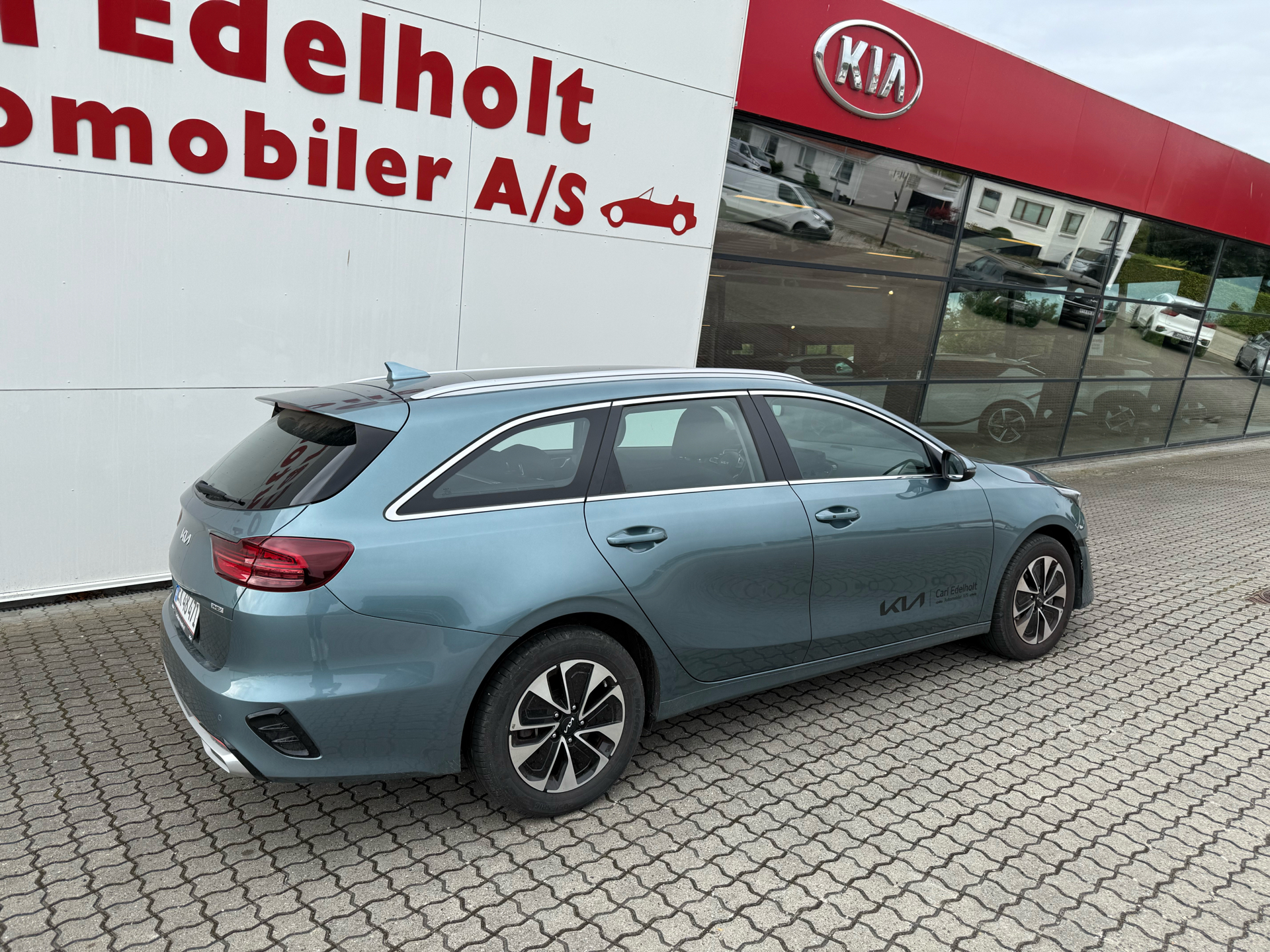 Billede af Kia Ceed SW 1,6 GDI PHEV  Plugin-hybrid Prestige DCT 141HK Stc 6g Aut.