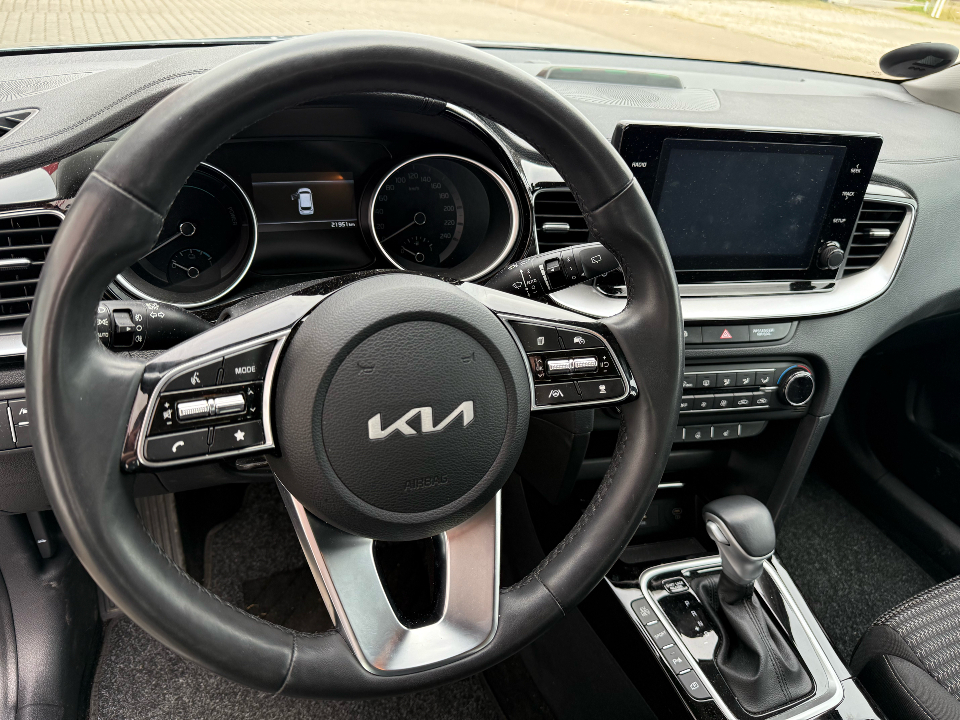 Billede af Kia Ceed SW 1,6 GDI PHEV  Plugin-hybrid Prestige DCT 141HK Stc 6g Aut.