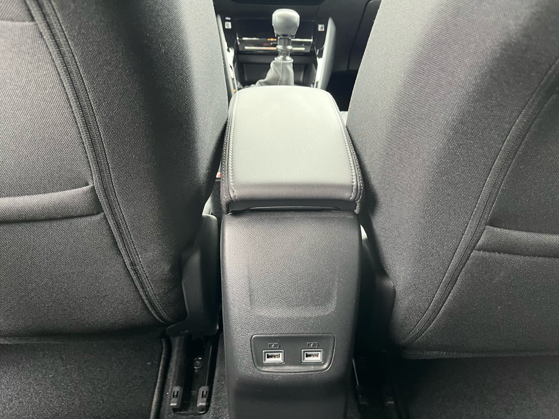 Billede af Peugeot 208 1,2 PureTech Black Selection 100HK 5d 6g