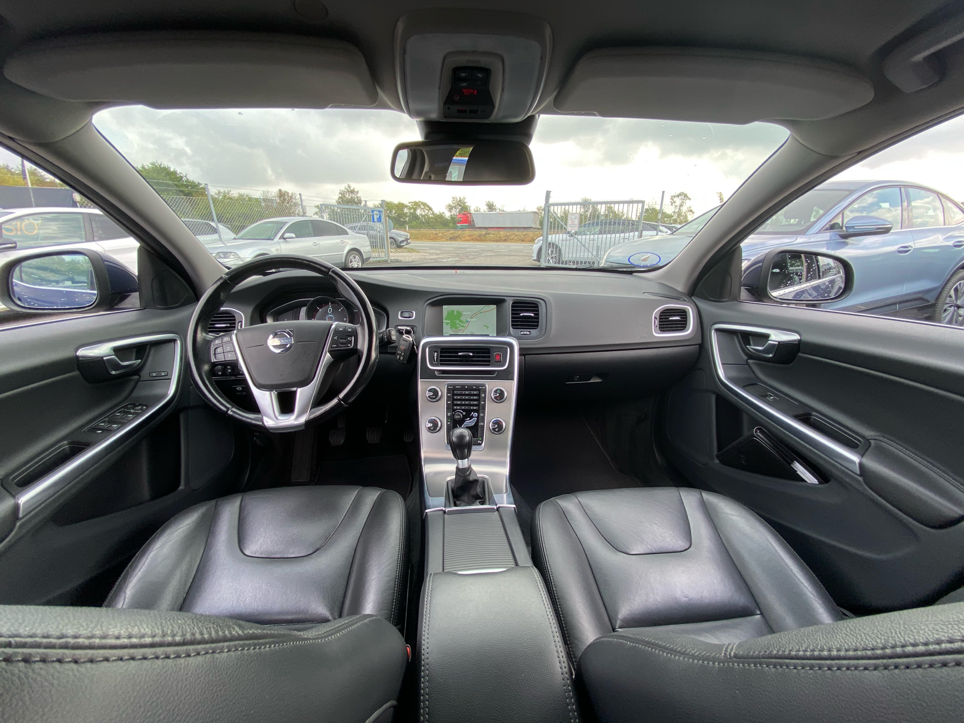 Billede af Volvo V60 2,0 D3 Momentum 136HK Stc 6g