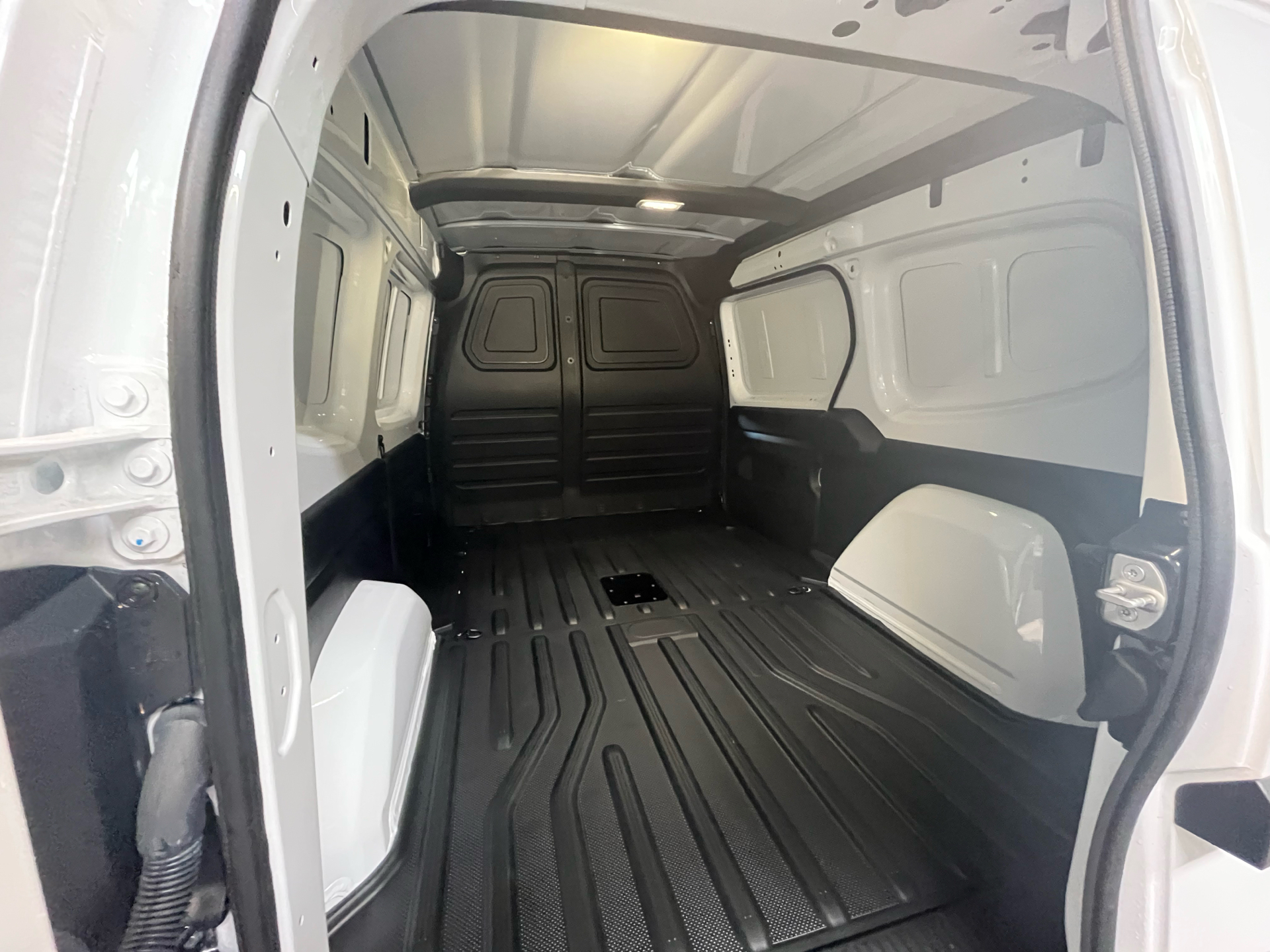 Billede af Nissan Townstar L2 3 Sæder EL N-Connecta 122HK Van Aut.
