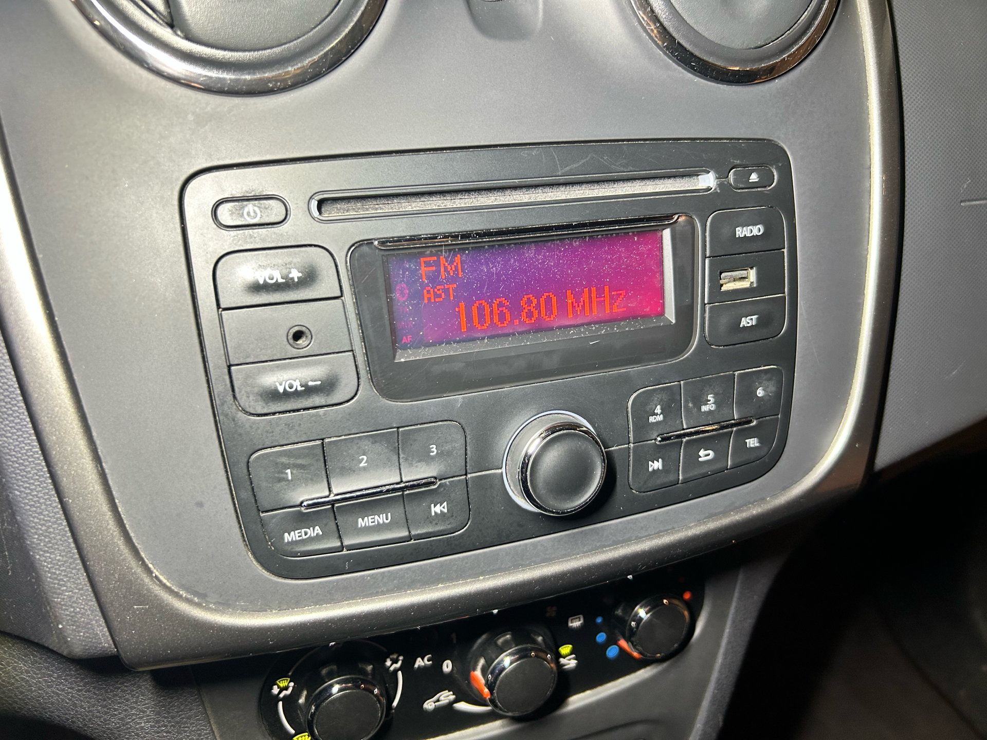 Billede af Dacia Logan 0,9 Tce Lauréate 90HK