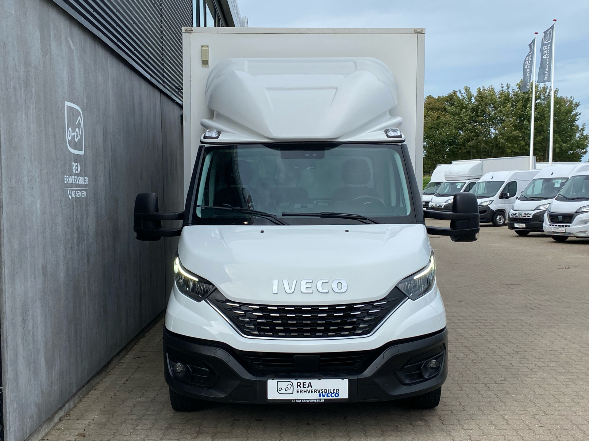 Billede af Iveco Daily 35C18 4100mm 3,0 D 180HK Ladv./Chas. 8g Aut.