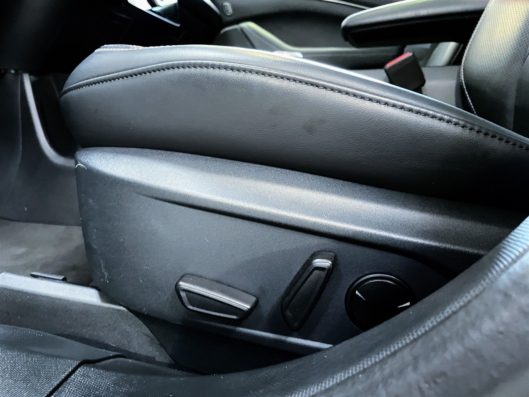 Billede af Ford Mustang Mach-E EL UR 294HK 5d Aut.