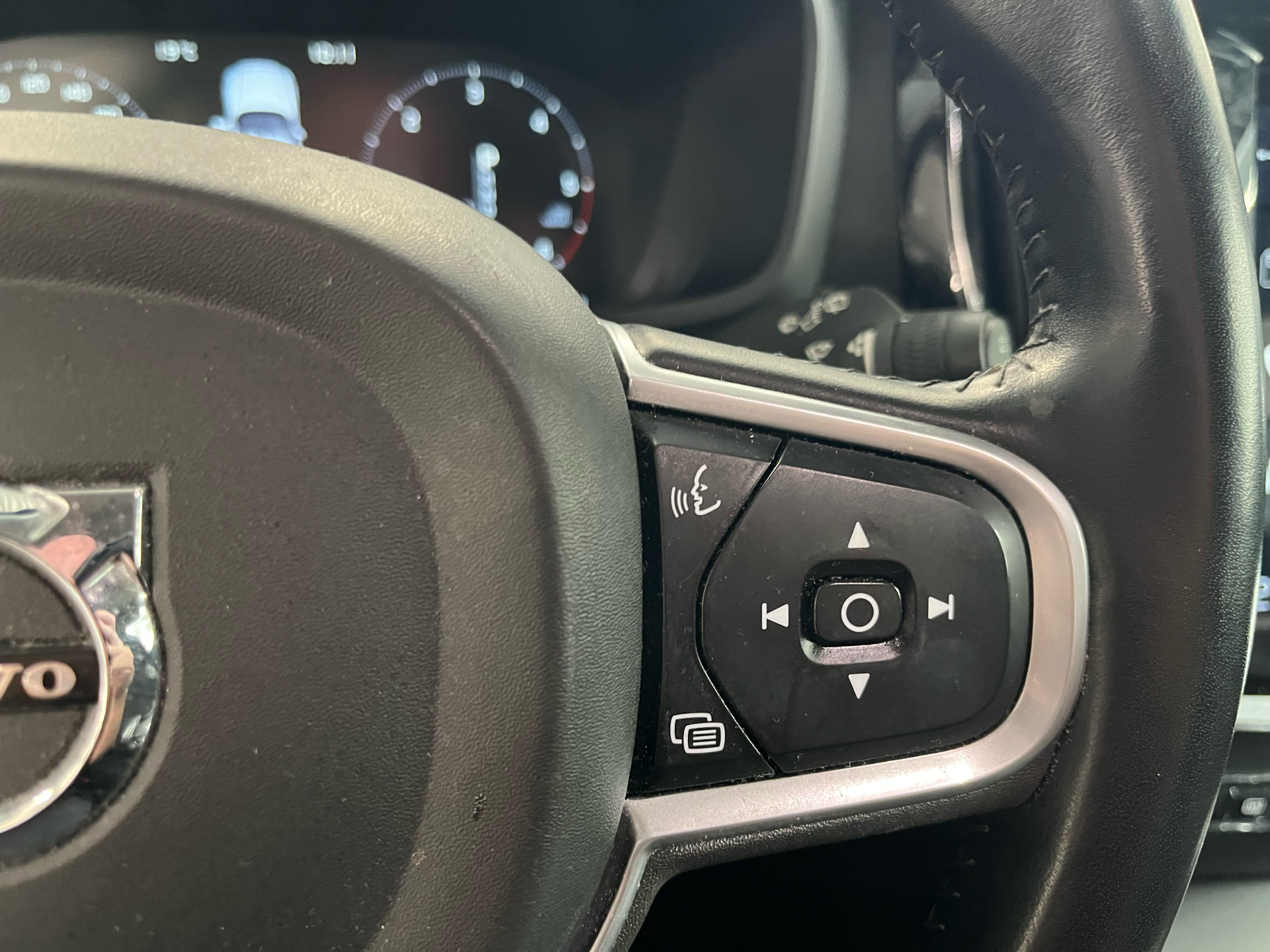 Billede af Volvo V60 2,0 D4 Momentum 190HK Stc 8g Aut.