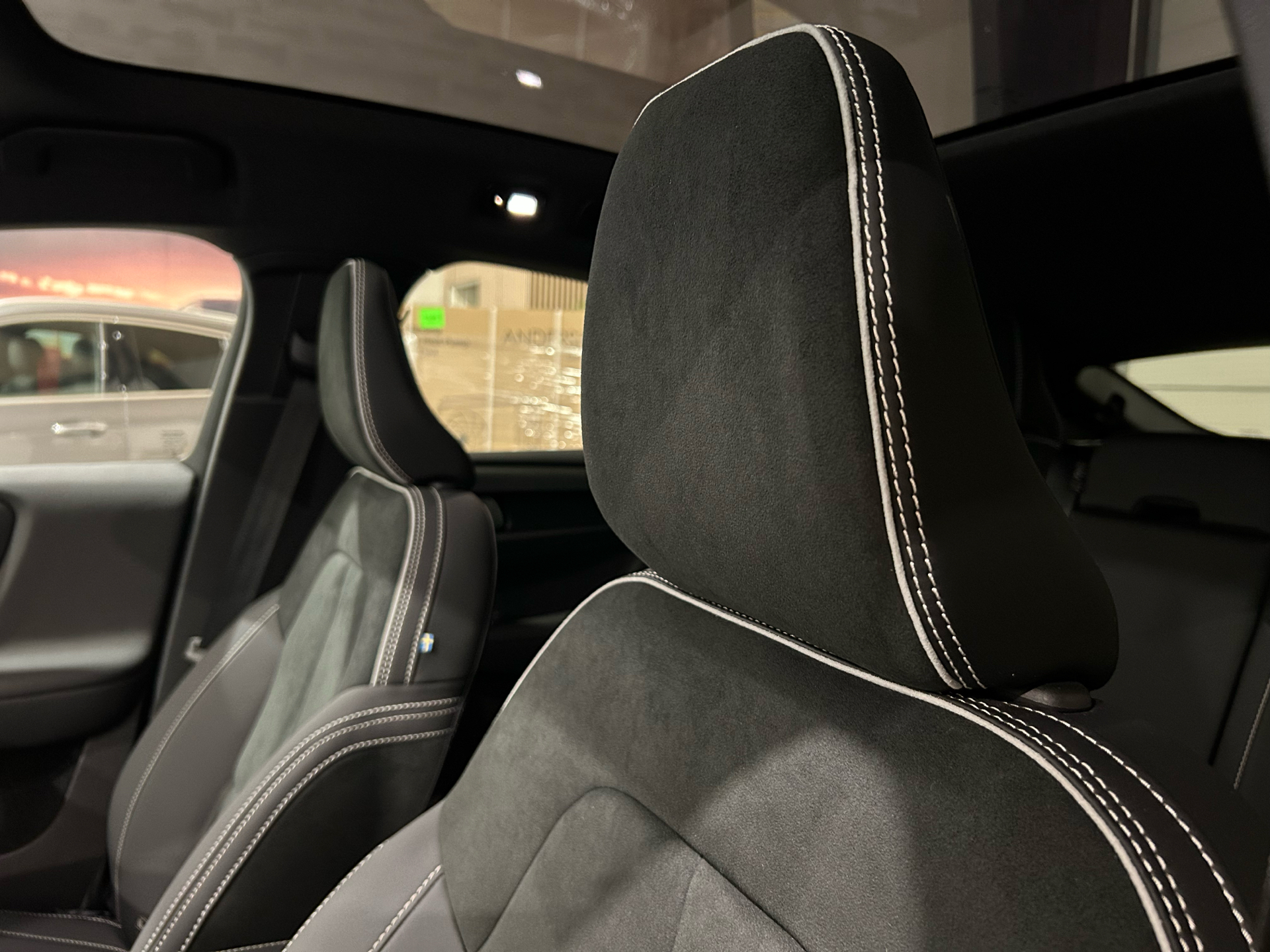 Billede af Volvo C40 P6 Recharge Ultimate 231HK 4d Aut.