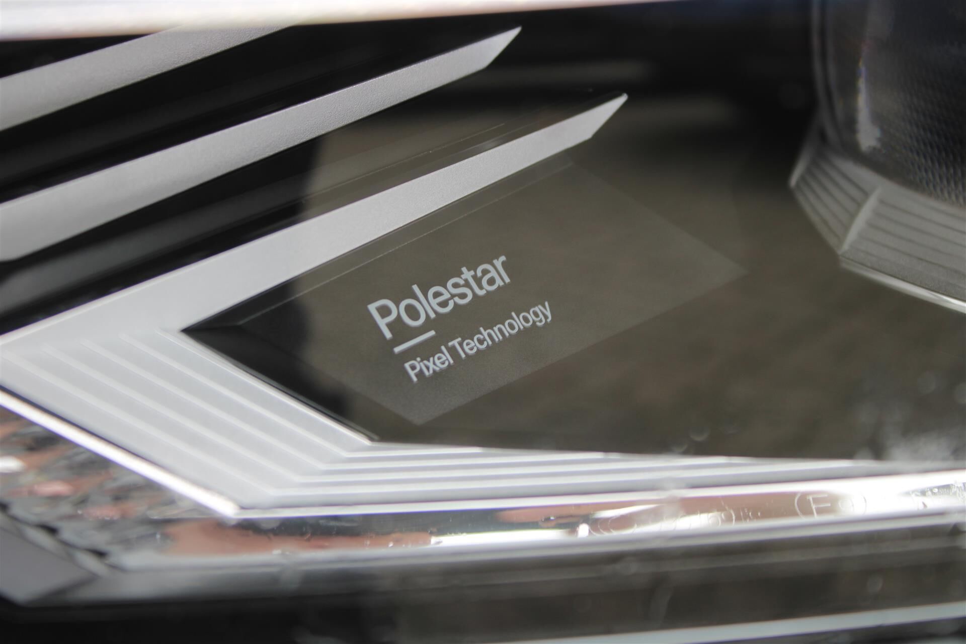 Billede af Polestar 2 EL Long Range Dual motor AWD 421HK 5d Aut.