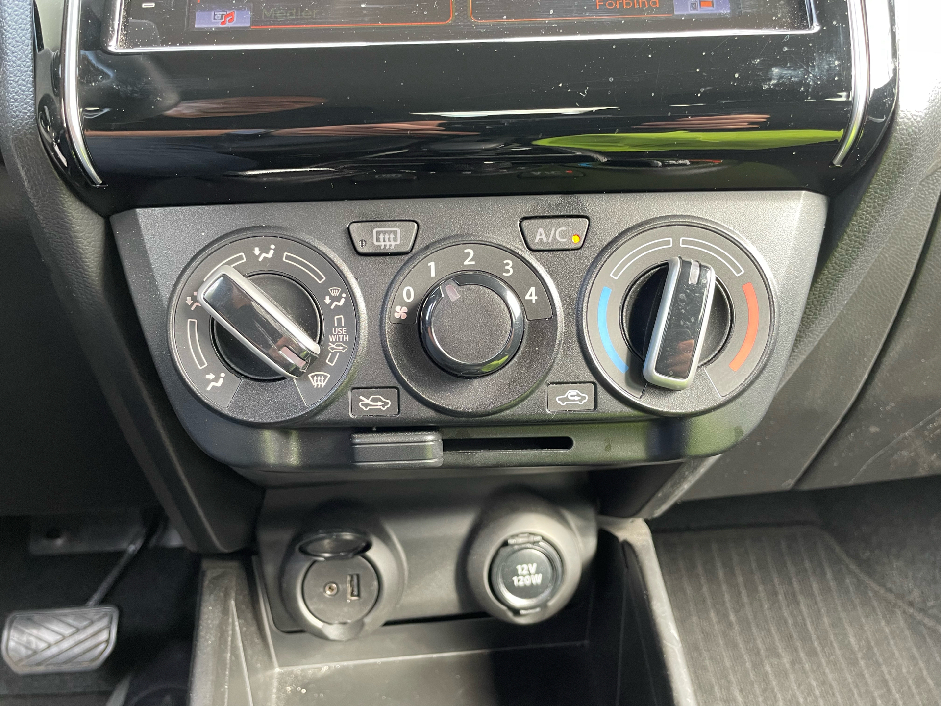 Billede af Suzuki Swift 1,2 Dualjet  Mild hybrid Action AEB CVT 83HK 5d Trinl. Gear