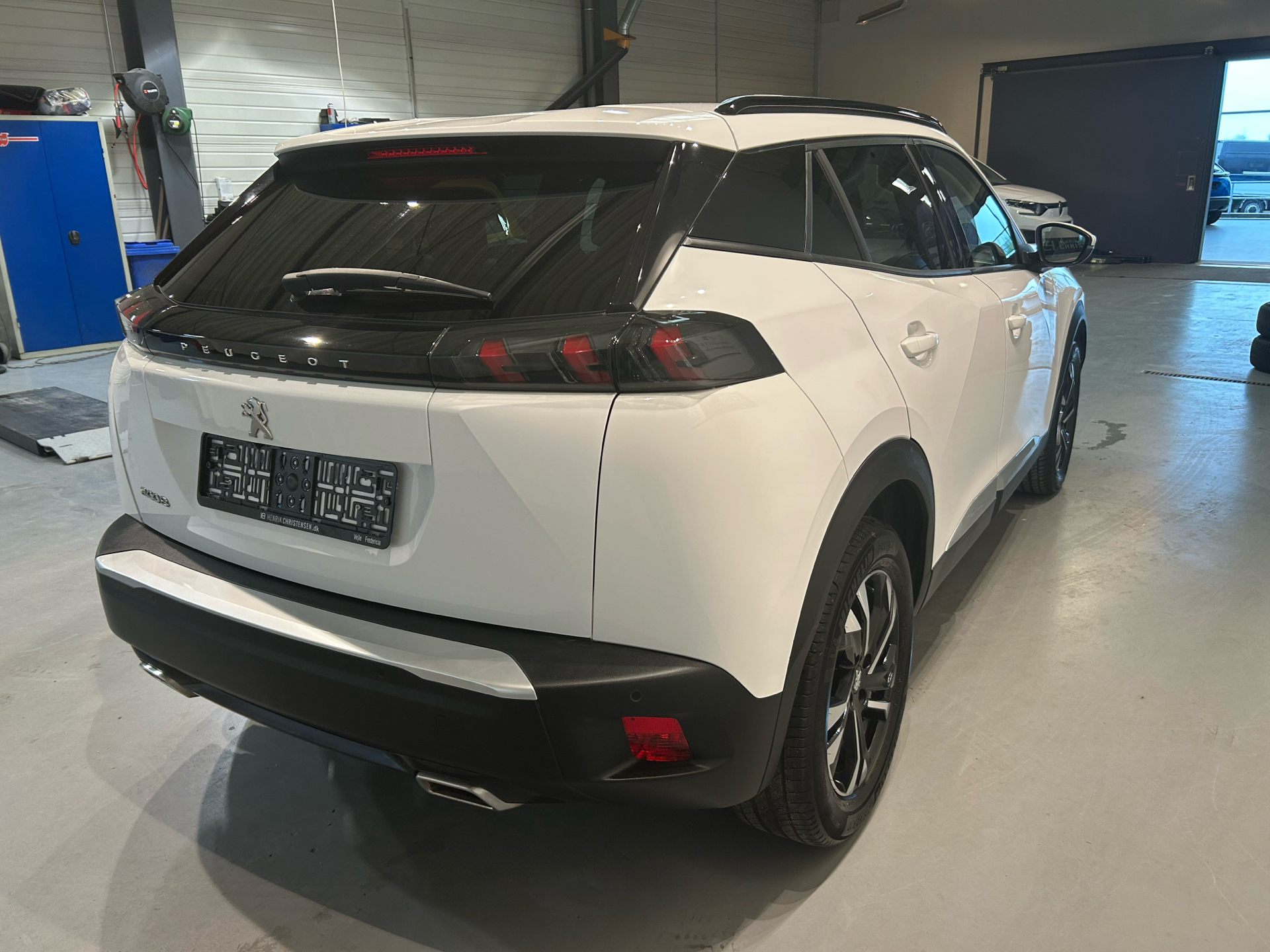 Billede af Peugeot 2008 1,2 PureTech Edition 210+ 130HK 5d