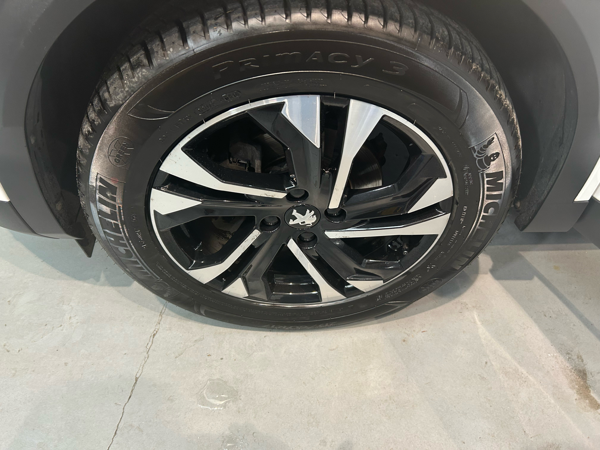 Billede af Peugeot 2008 1,2 PureTech Edition 210+ 130HK 5d