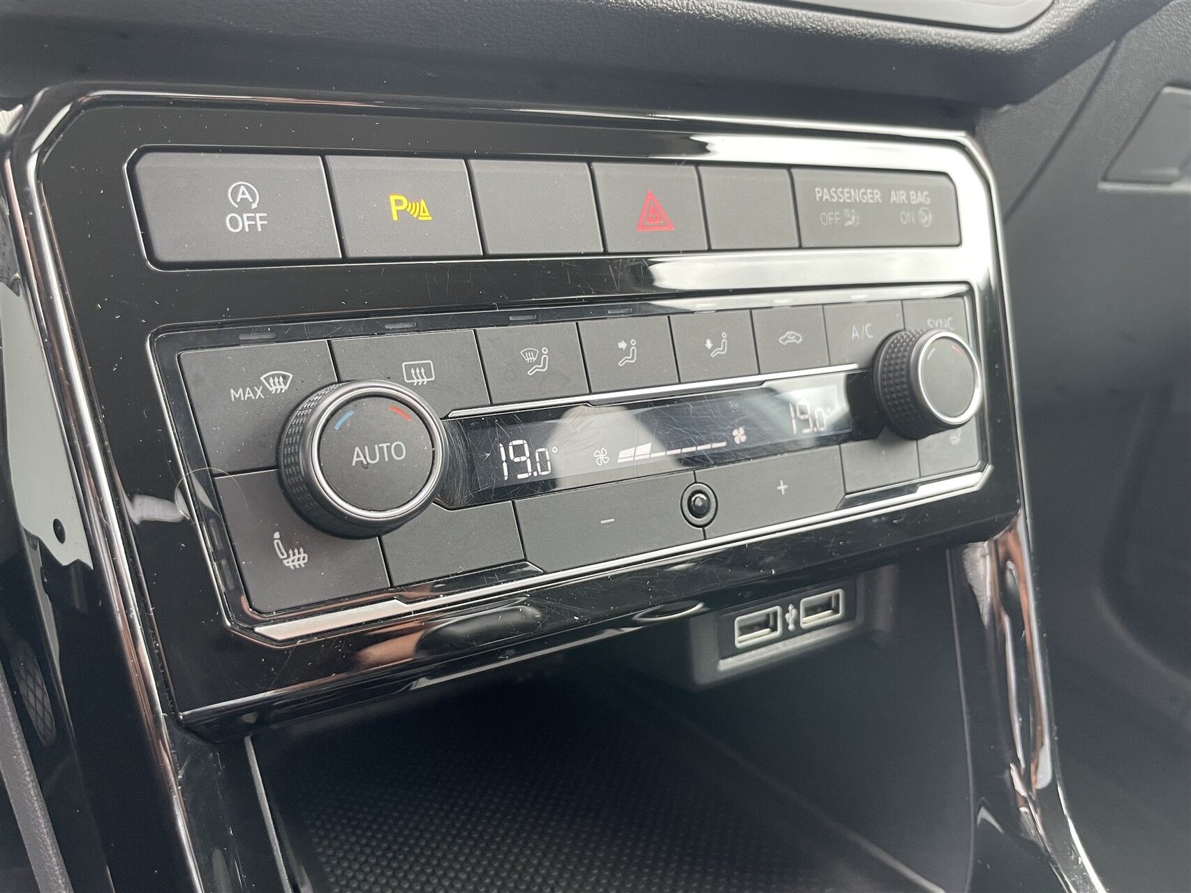 Billede af VW T-Cross 1,0 TSI Style 115HK 5d 6g