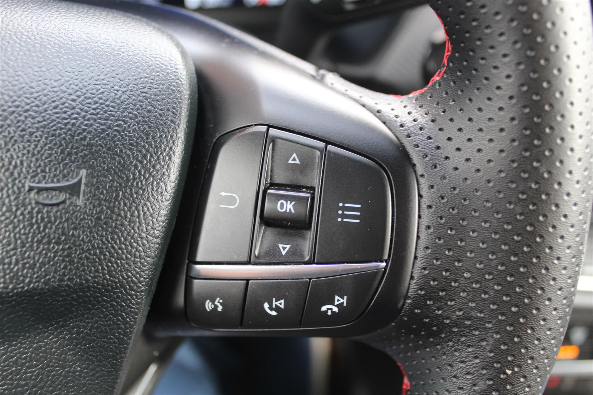 Billede af Ford Puma 1,0 EcoBoost Hybrid ST-Line X 155HK 5d 6g