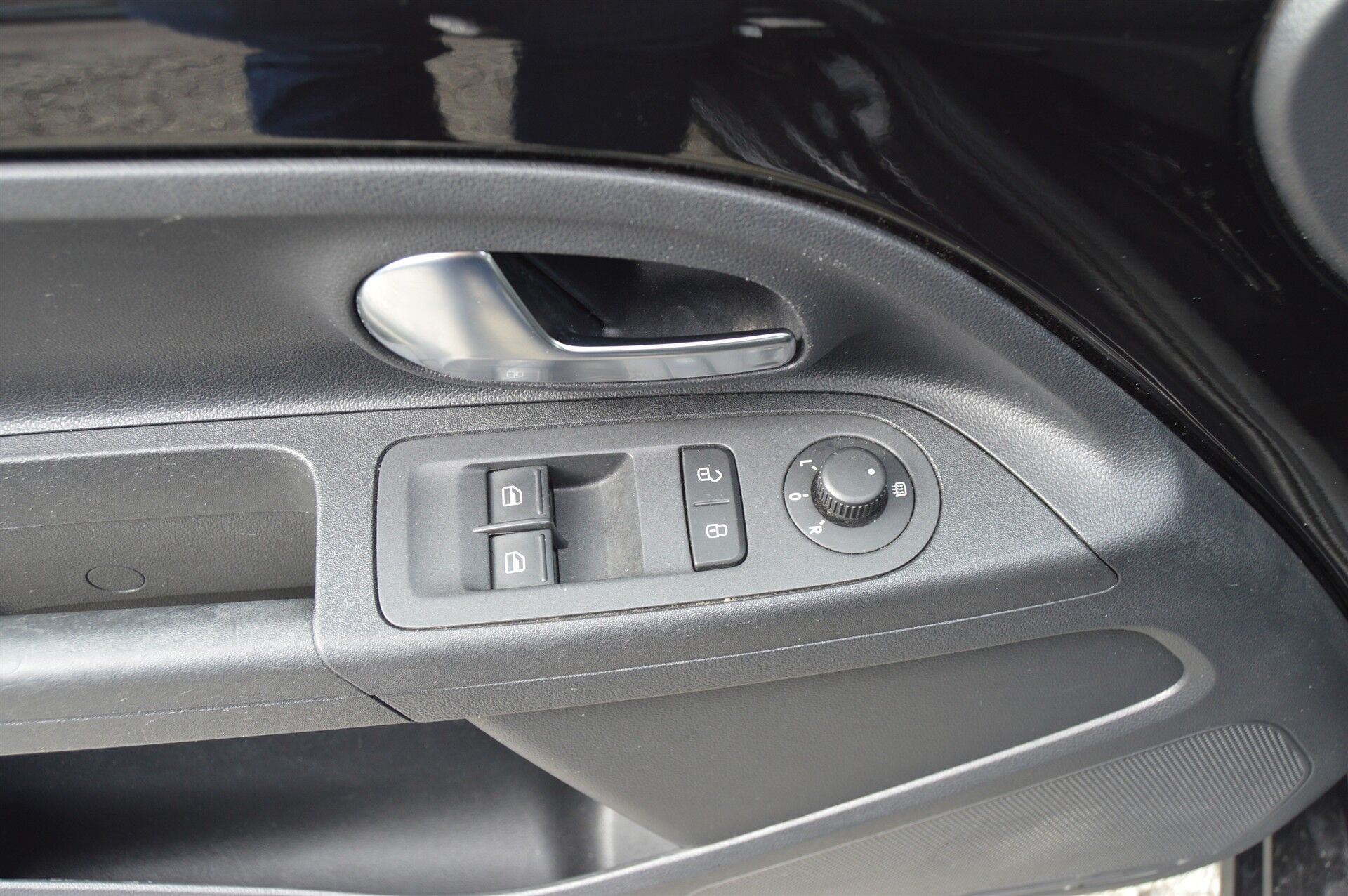 Billede af VW up 1,0 MPI BMT Move 60HK 5d