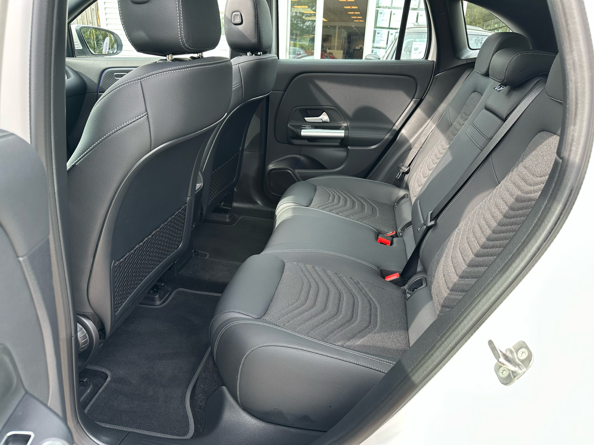 Billede af Mercedes-Benz EQA 250 EL Progressive 190HK 5d Aut.