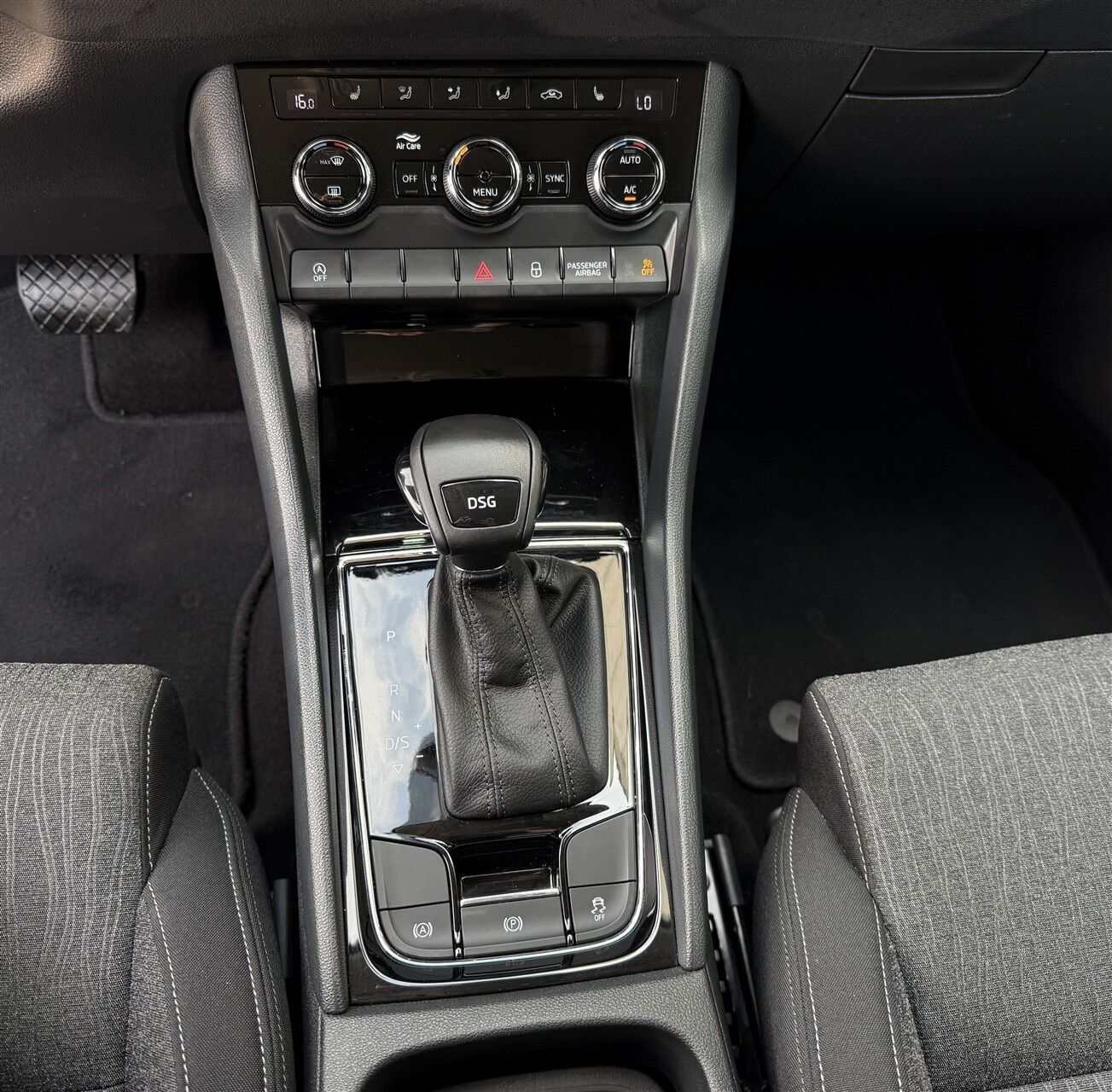 Billede af Skoda Karoq 1,5 TSI ACT Style DSG 150HK 5d 7g Aut.