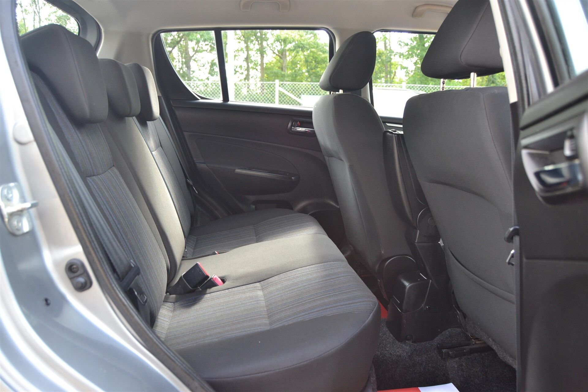 Billede af Suzuki Swift 1,2 Dualjet 16V Club 90HK 5d