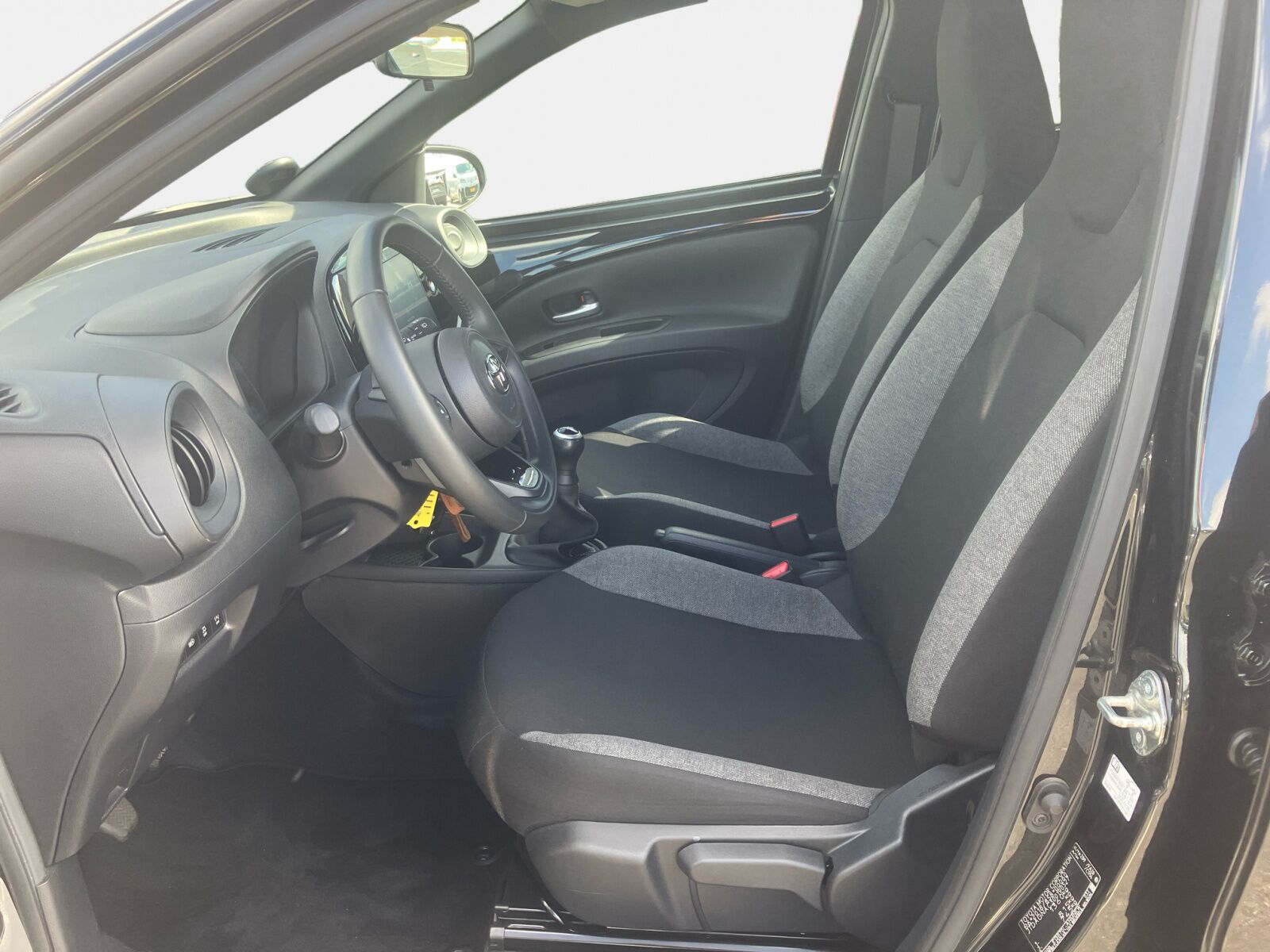 Billede af Toyota Aygo X 1,0 VVT-I Active 72HK 5d