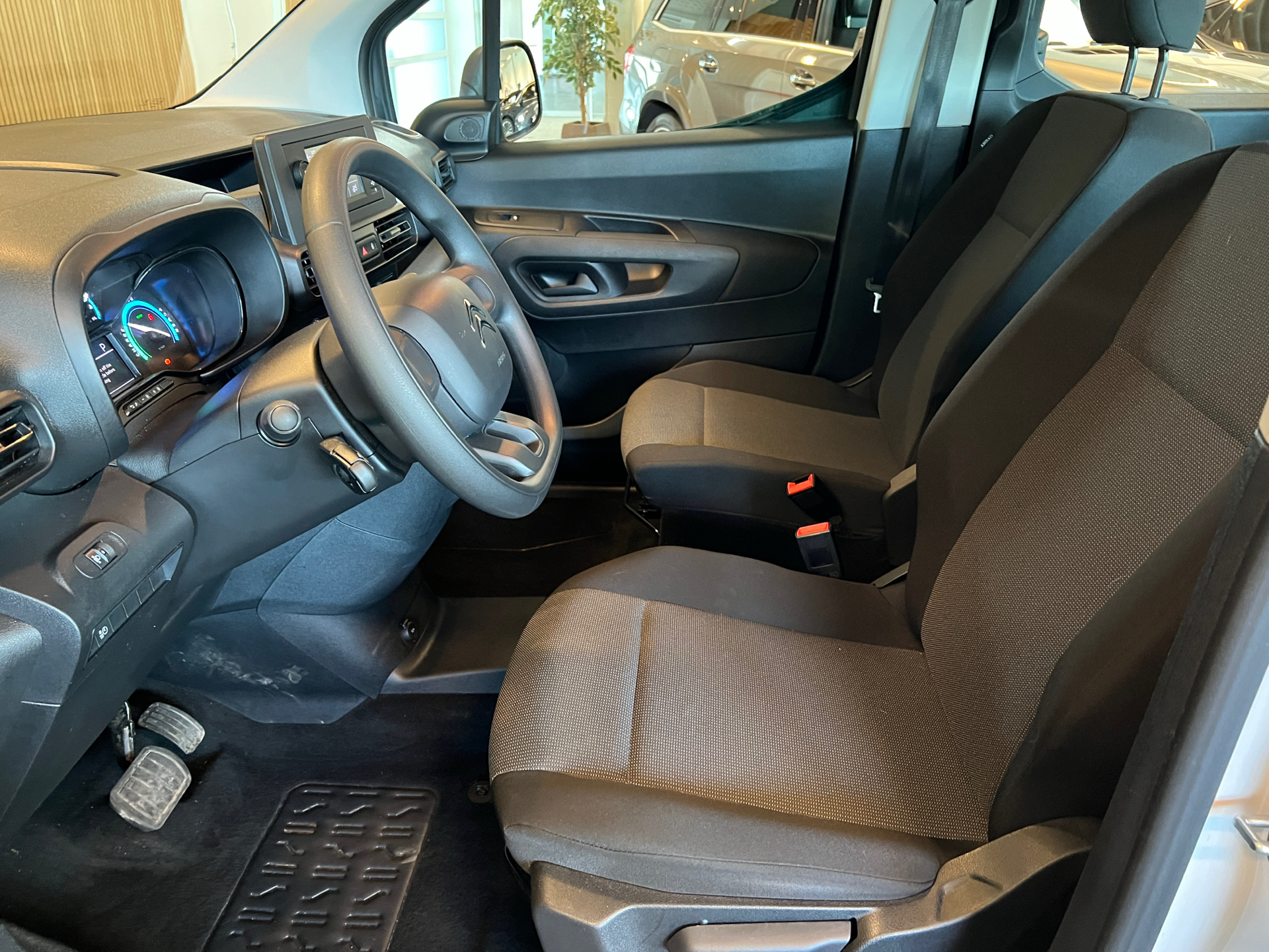 Billede af Citroën e-Berlingo EL Shine Pack XL 136HK Aut.
