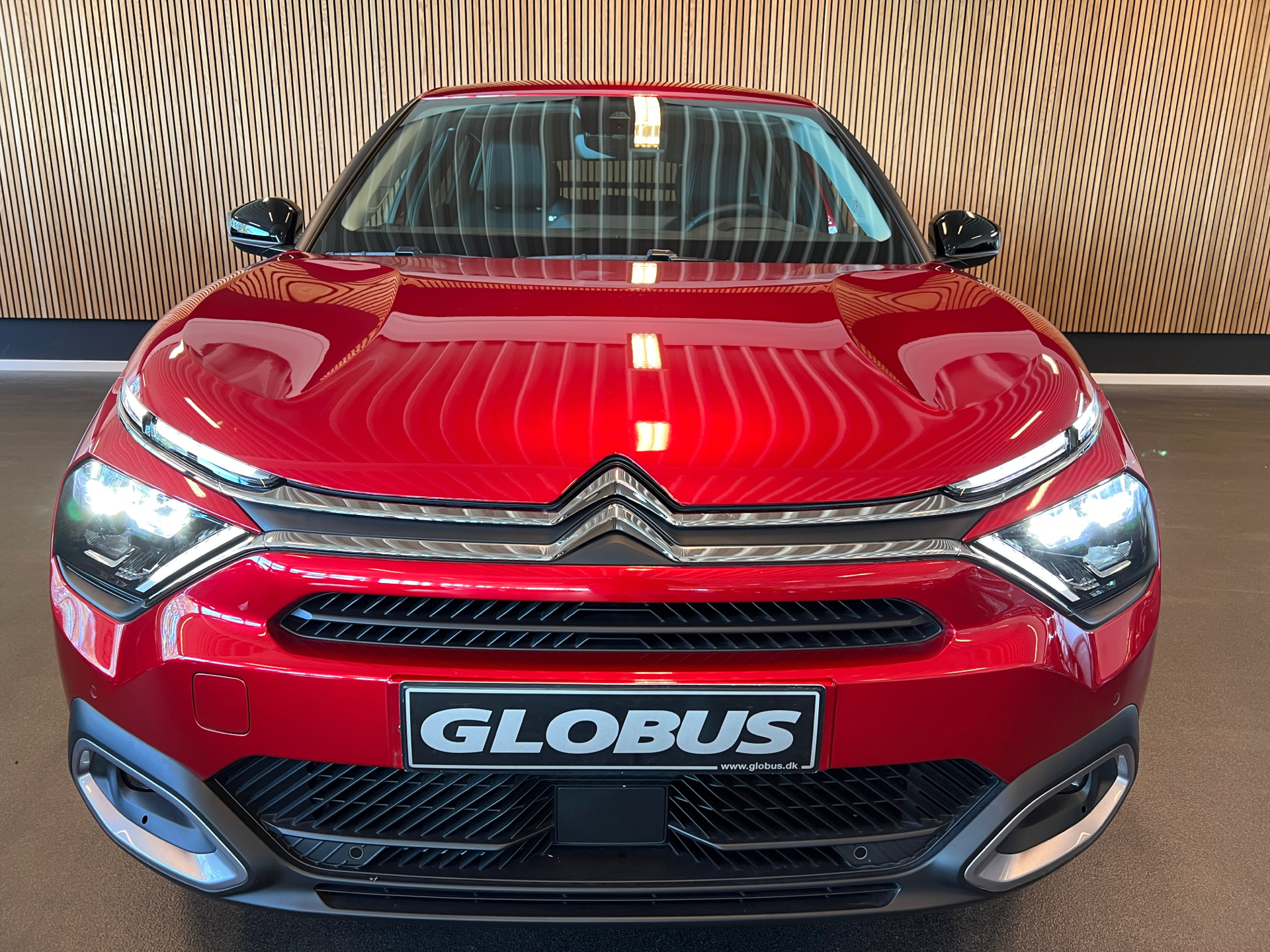 Billede af Citroën e-C4 EL Shine 136HK 5d Aut.