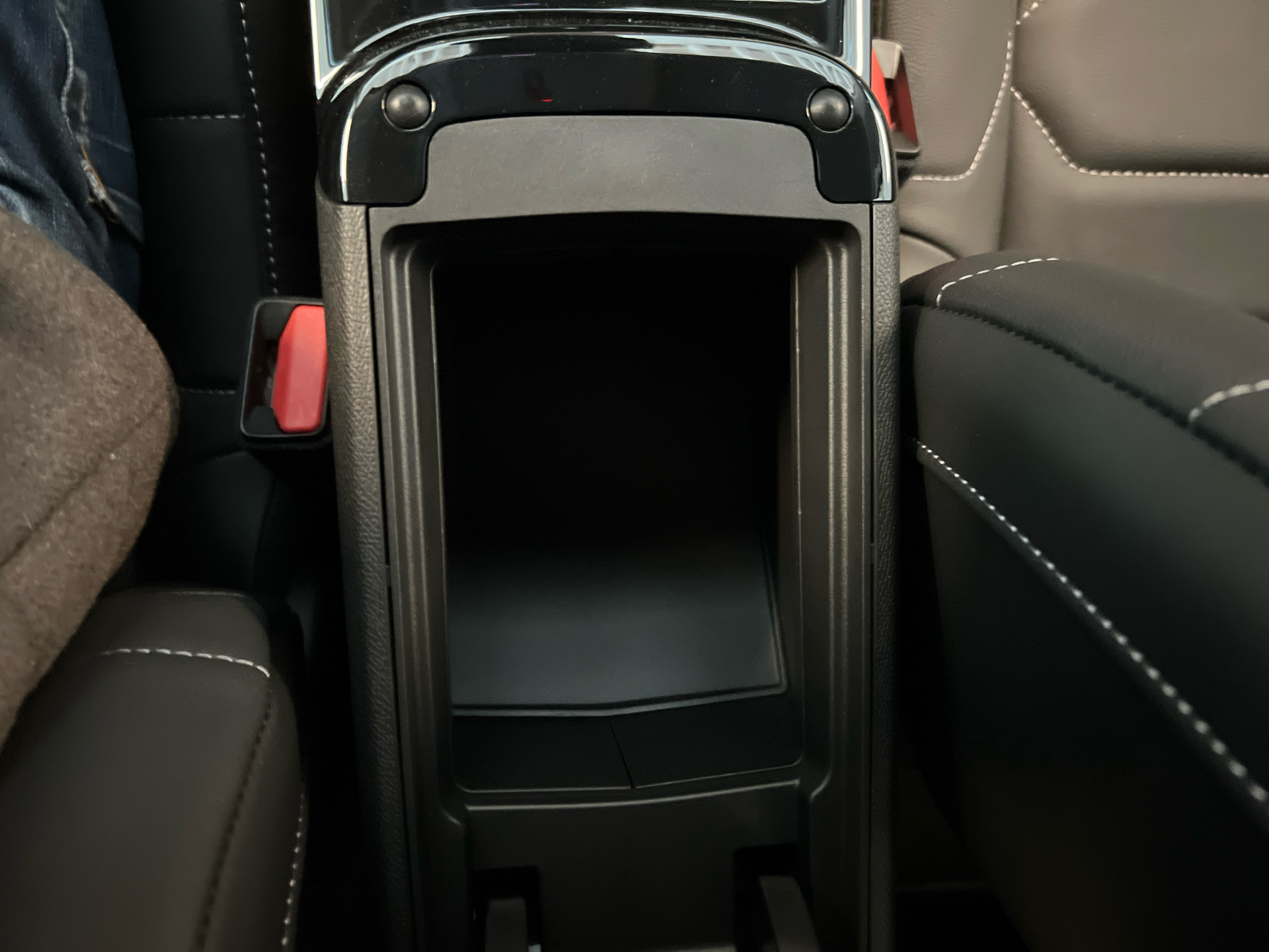 Billede af Citroën e-C4 EL Shine 136HK 5d Aut.