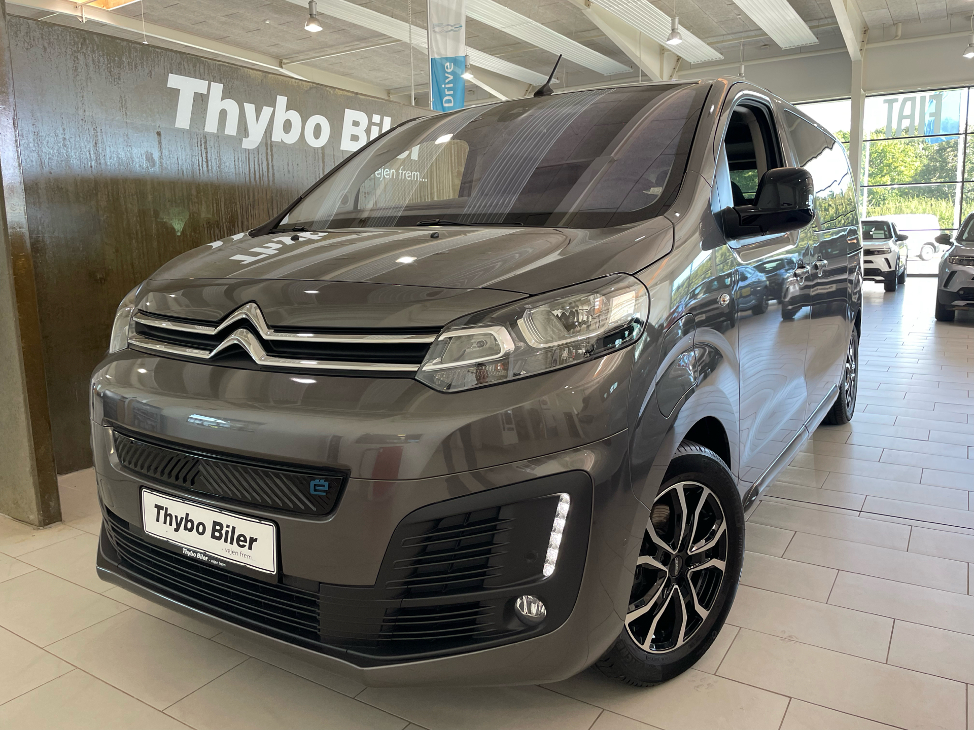 Billede af Citroën e-Spacetourer L2 EL Business 136HK Aut.