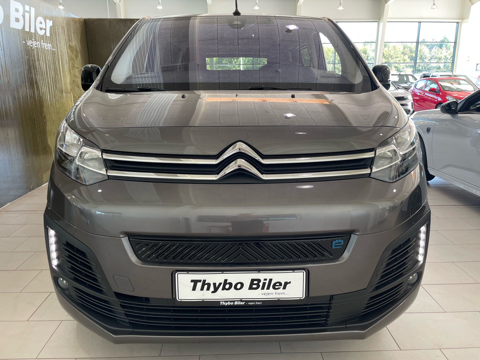 Billede af Citroën e-Spacetourer L2 EL Business 136HK Aut.