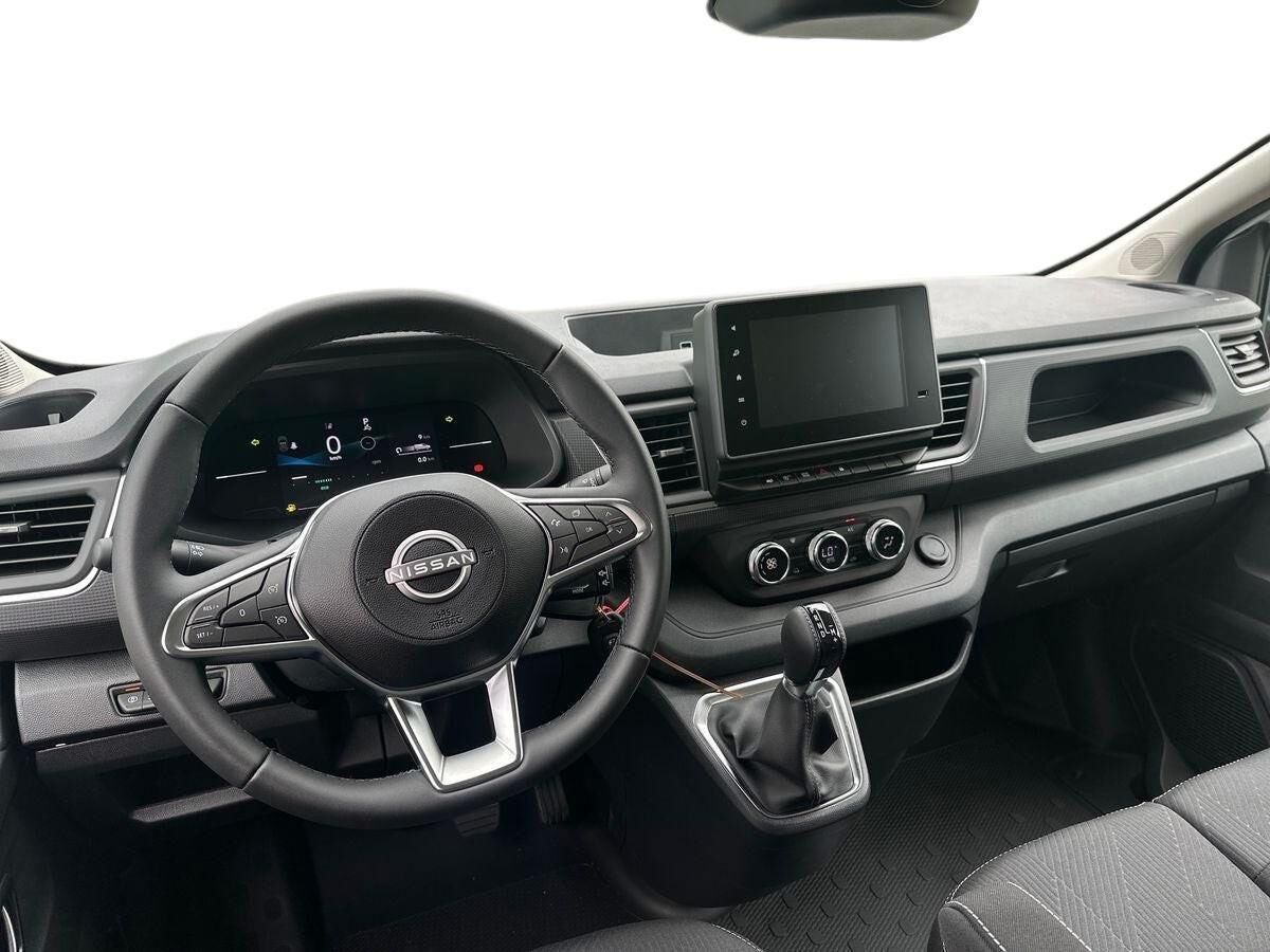 Billede af Nissan Primastar L2H1 2,0 DCi N-Connecta 150HK Van 6g Aut.