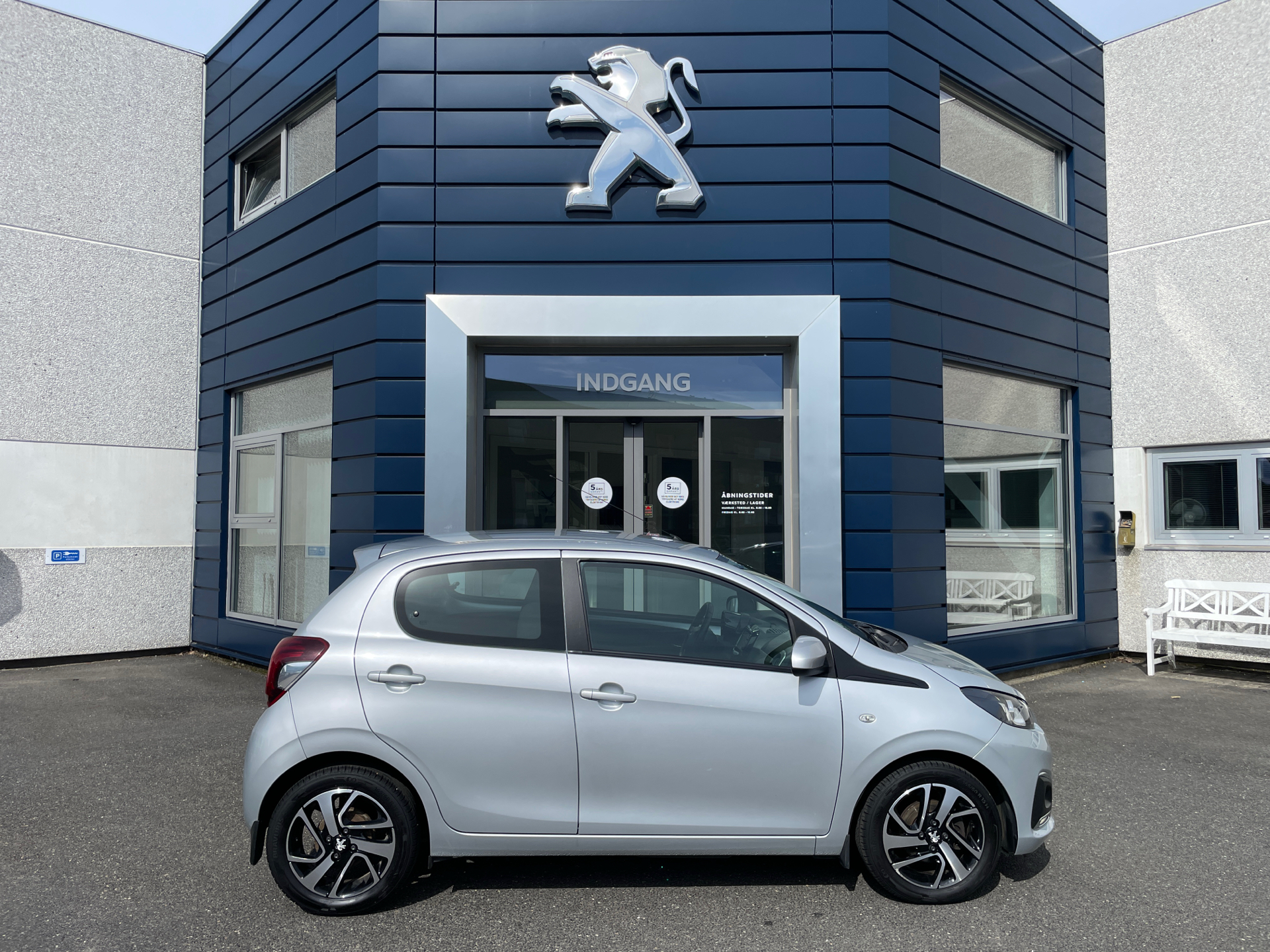 Billede af Peugeot 108 1,0 e-Vti Allure 69HK 5d