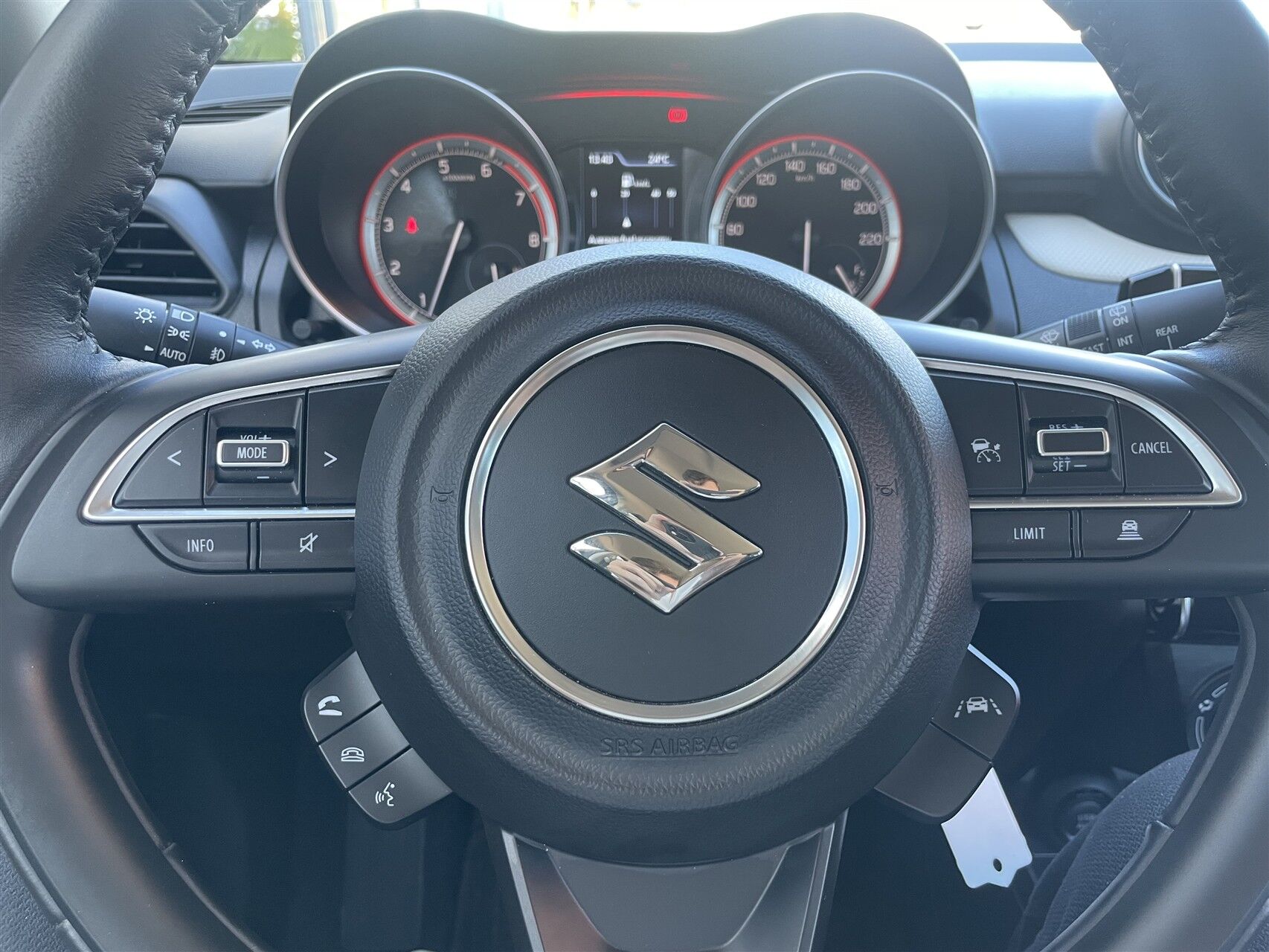 Billede af Suzuki Swift 1,2 Dualjet  Mild hybrid Action KUP 83HK 5d