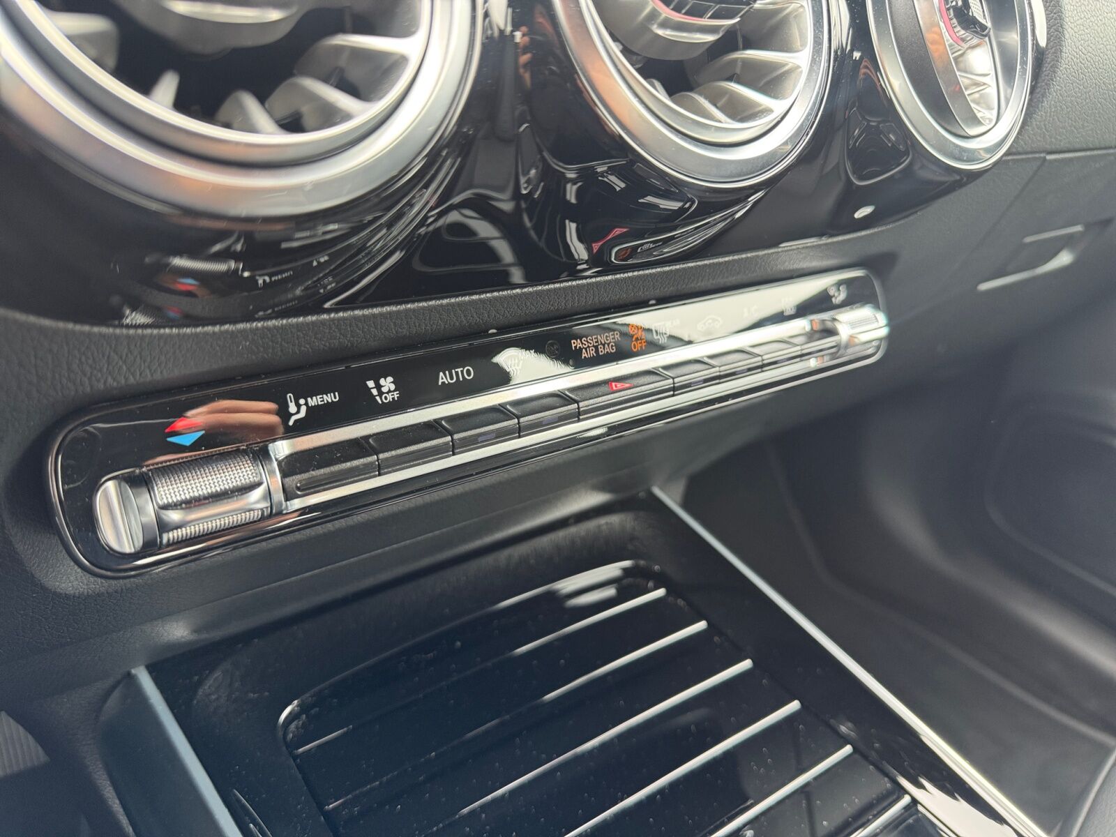 Billede af Mercedes-Benz EQA 250 EL Progressive 190HK 5d Aut.