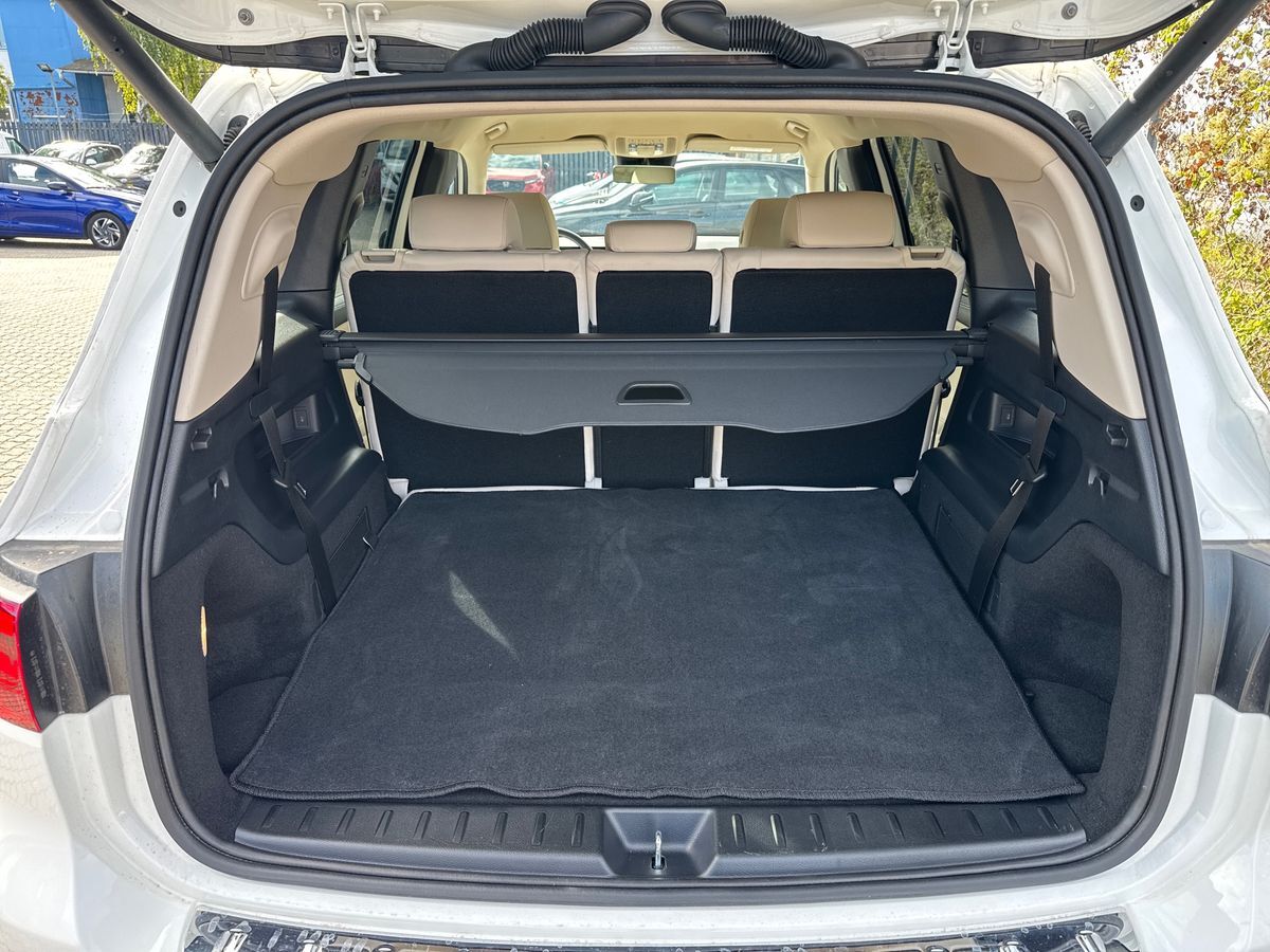 Billede af Mercedes-Benz EQB 300 EL Progressive 7 pers. 4Matic 228HK 5d Aut.