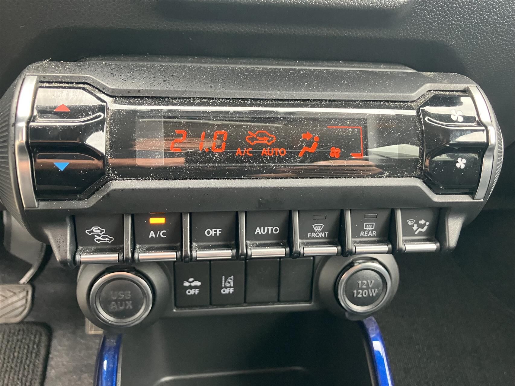Billede af Suzuki Ignis 1,2 Dualjet  Mild hybrid Adventure Hybrid CVT 83HK 5d Aut.