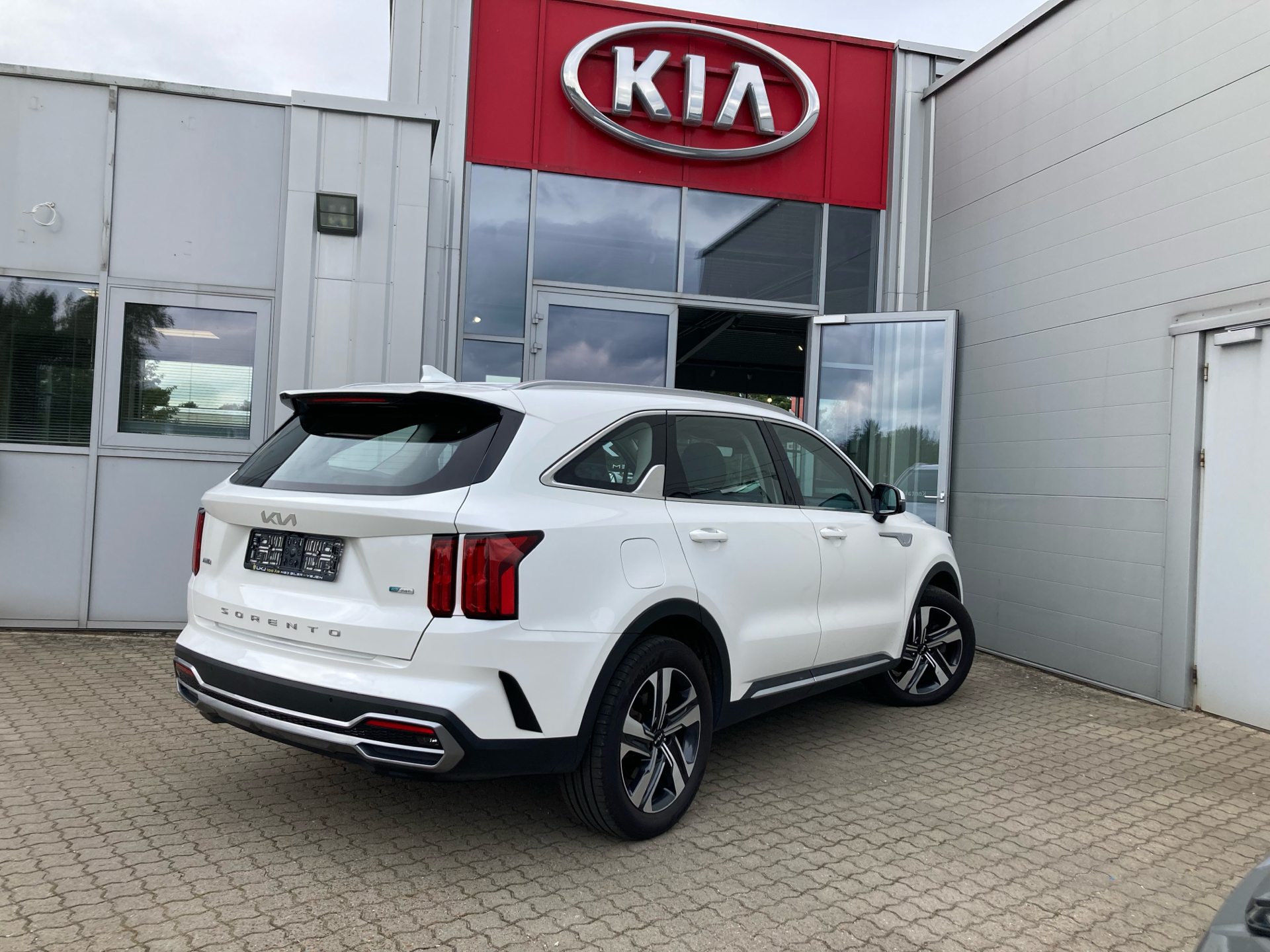 Billede af Kia Sorento 1,6 T-GDI PHEV  Plugin-hybrid Prestige 4WD 265HK 5d 6g Aut.