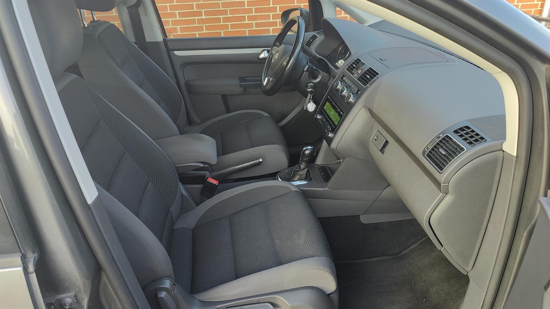 Billede af VW Touran 1,6 TDI BMT Comfortline 7 pers DSG 105HK Aut. 