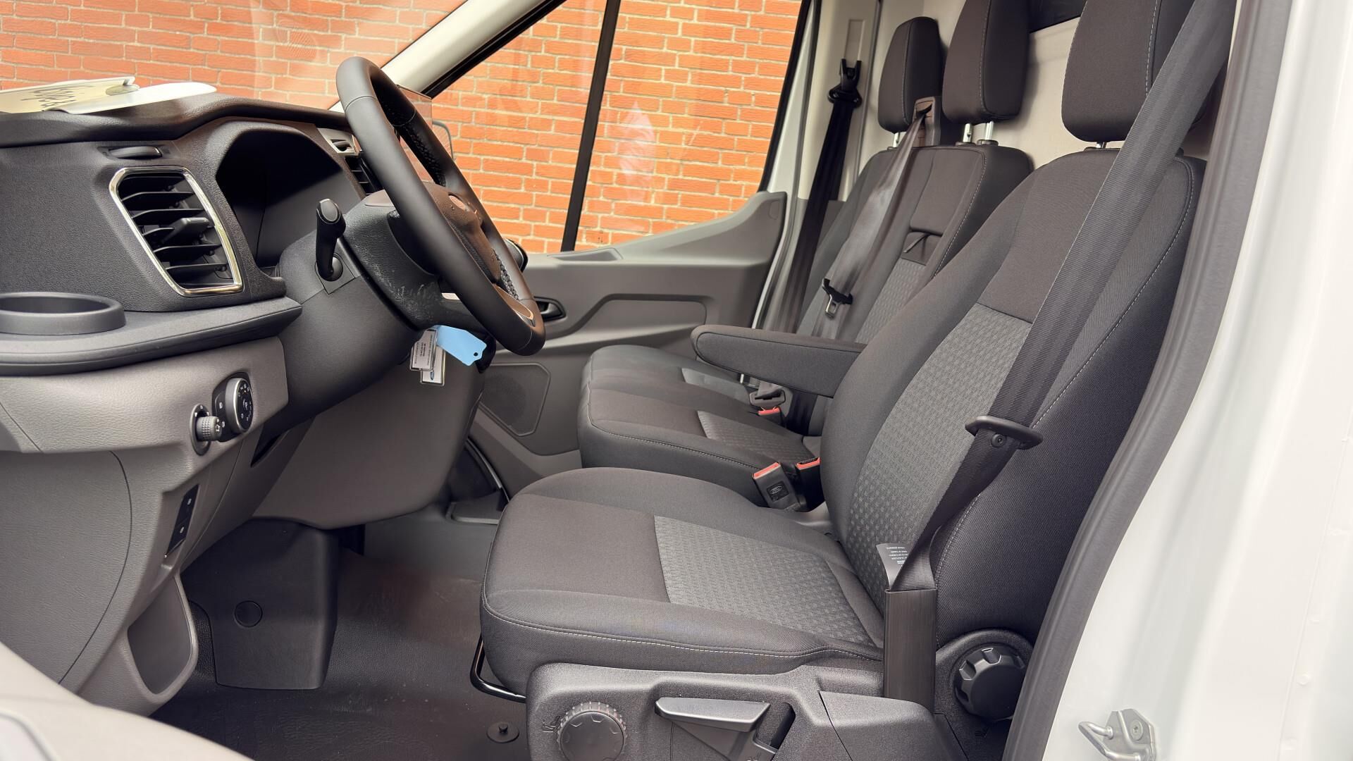 Billede af Ford Transit 350 L2H2 2,0 TDCi Trend 130HK Van 6g