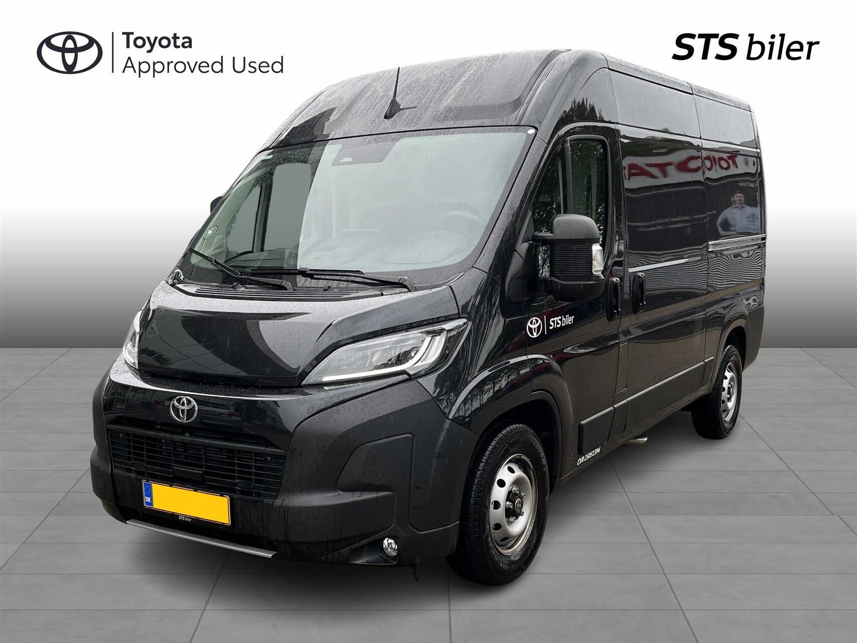 Billede af Toyota Proace Max Medium 2,2 D Comfort Master To skydedør m. højt tag 140HK Van 8g Aut.