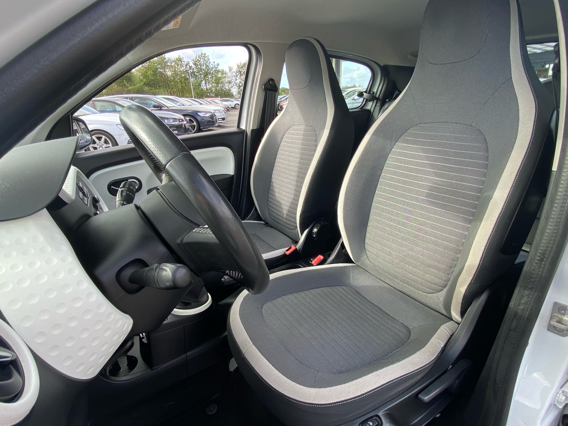 Billede af Renault Twingo 1,0 Sce Expression start/stop 70HK 5d