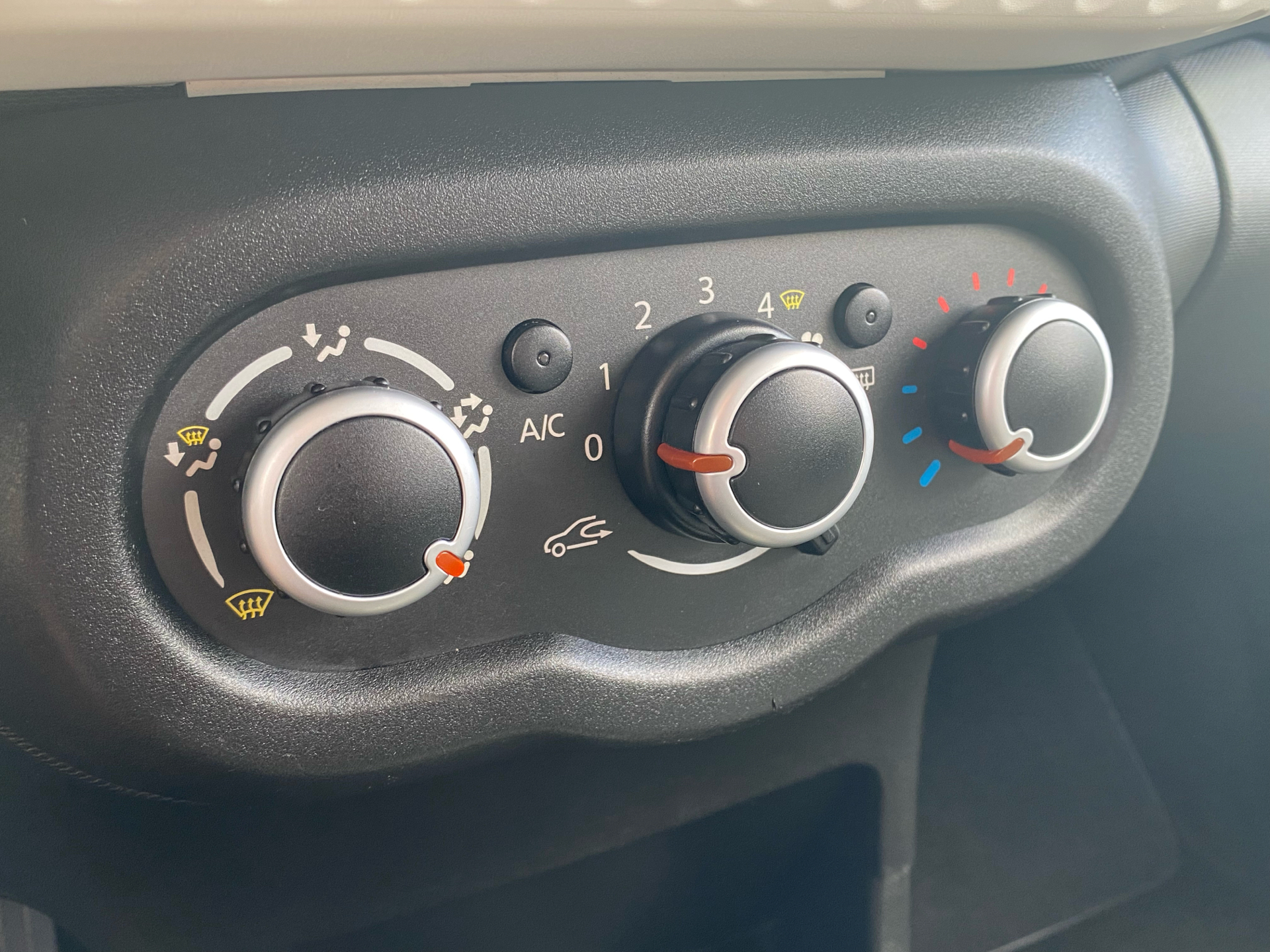 Billede af Renault Twingo 1,0 Sce Expression start/stop 70HK 5d